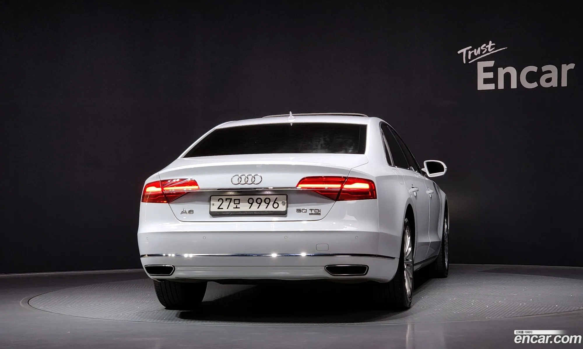 Audi A8 2015 WAUZZZ4H1FN037102 — 15