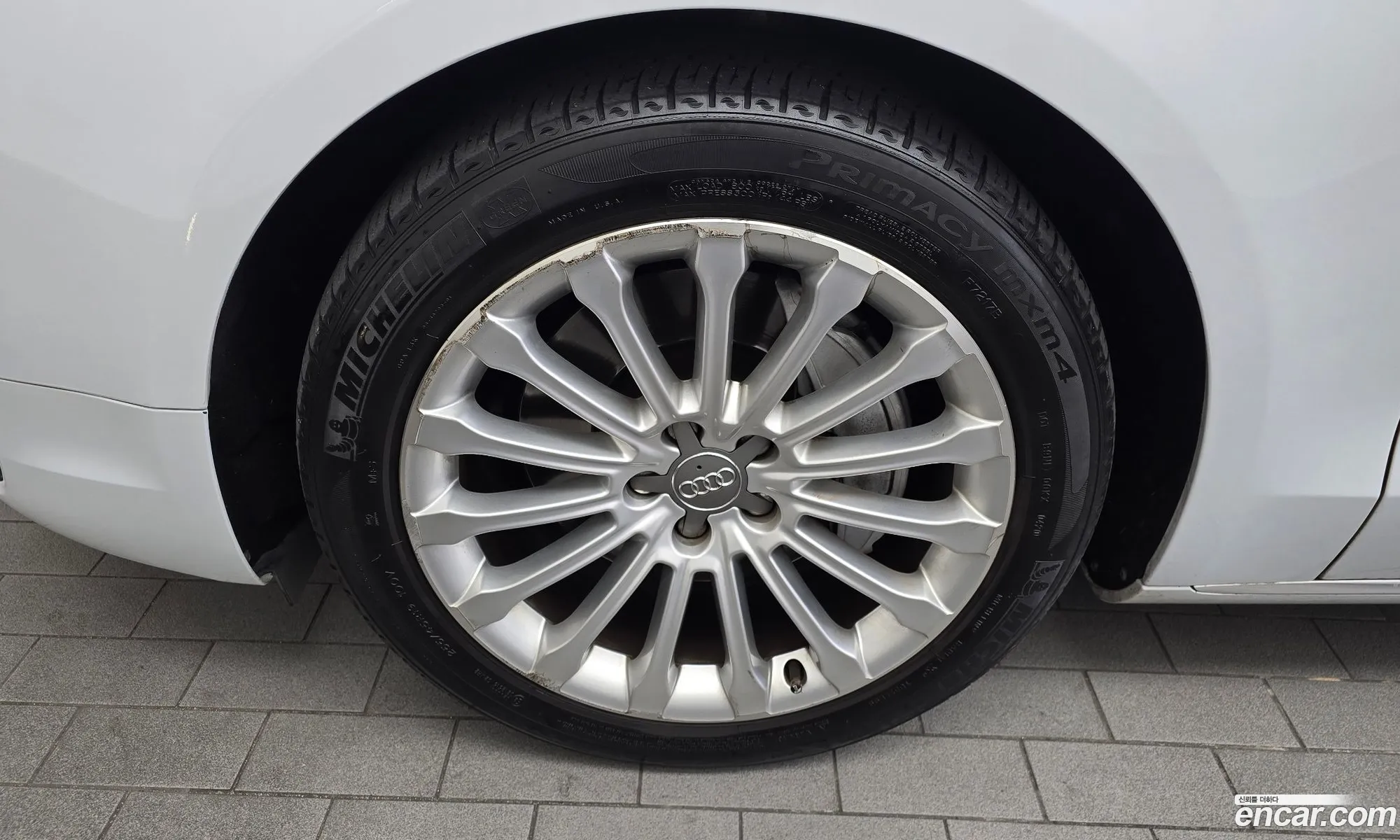 Audi A8 2015 WAUZZZ4H1FN037102 — 16