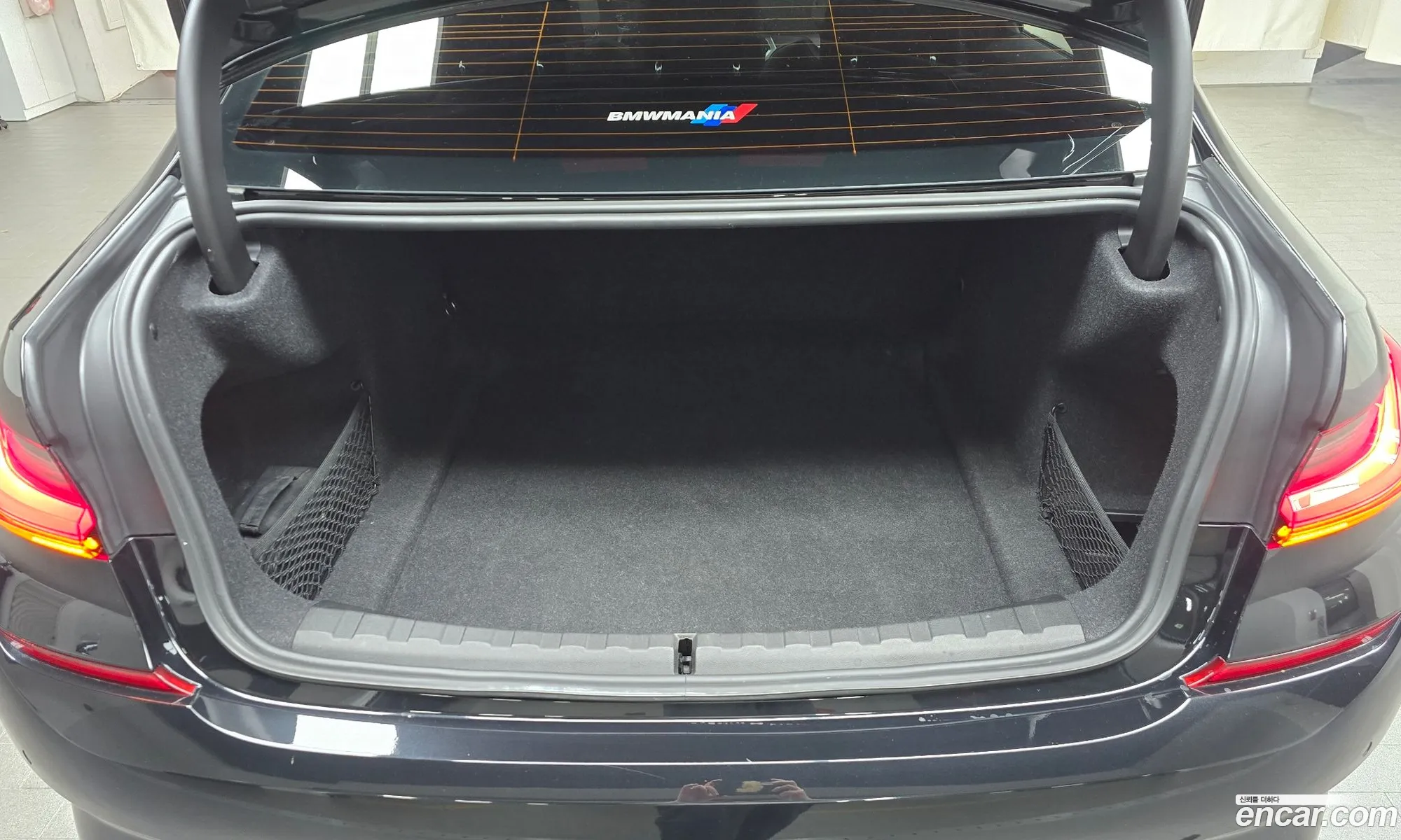BMW 3 Series 2020 WBA5X5103MFK08502 — 2