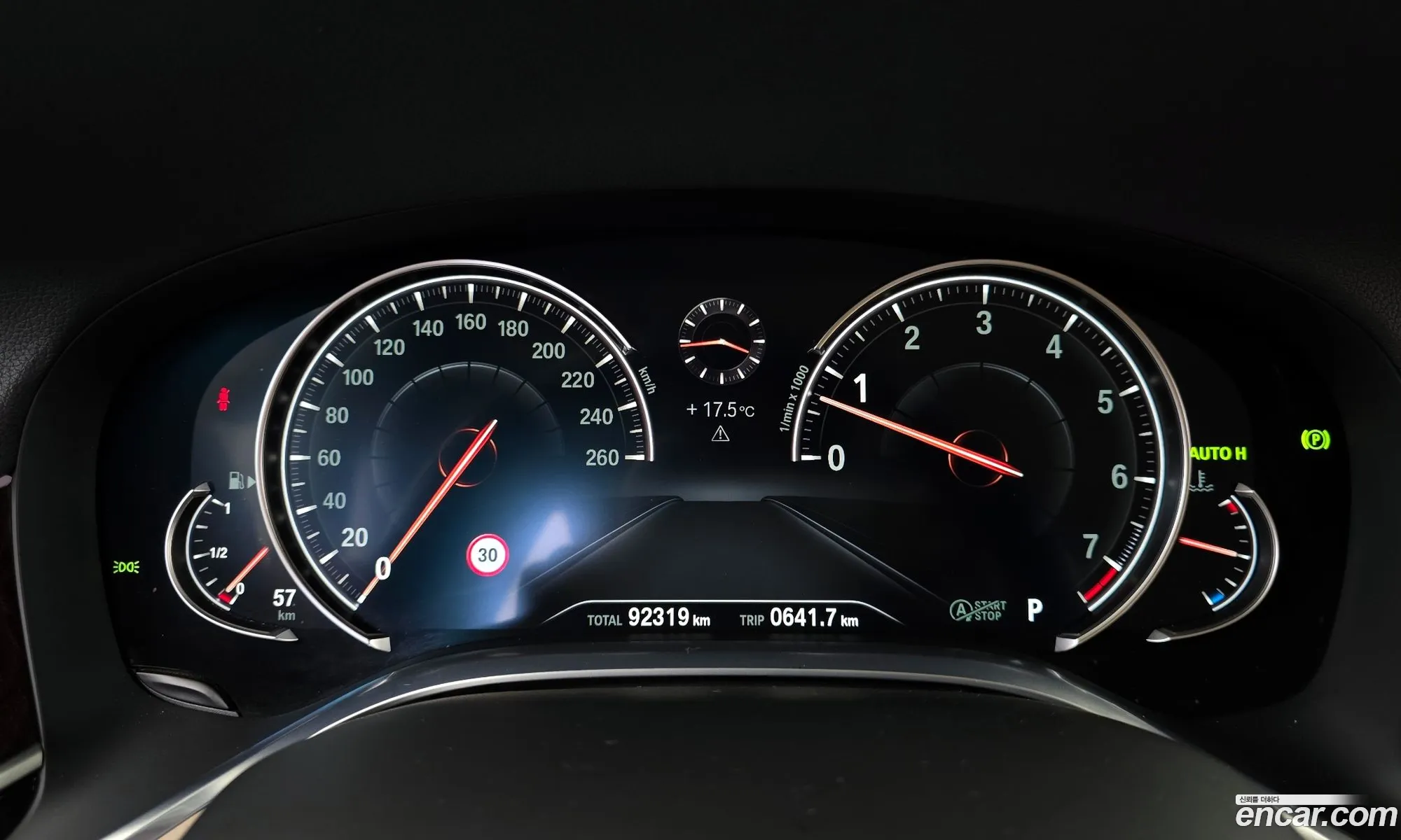 BMW 7 Series 2016 WBA7F2102GG523428 — 17