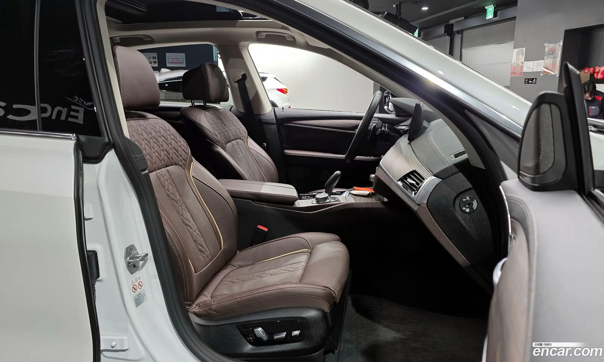 BMW 6 Series GT 2024 — 4