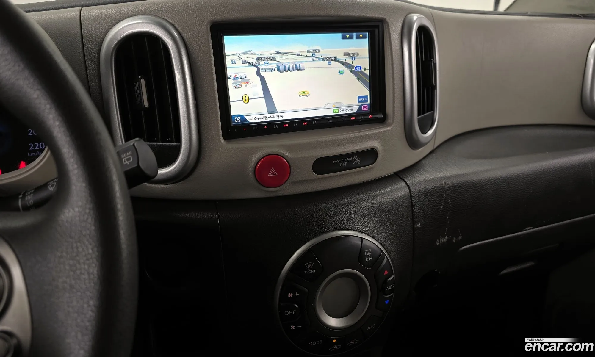 Nissan Cube 2011 JN1AZ23E0BT000145 — 4