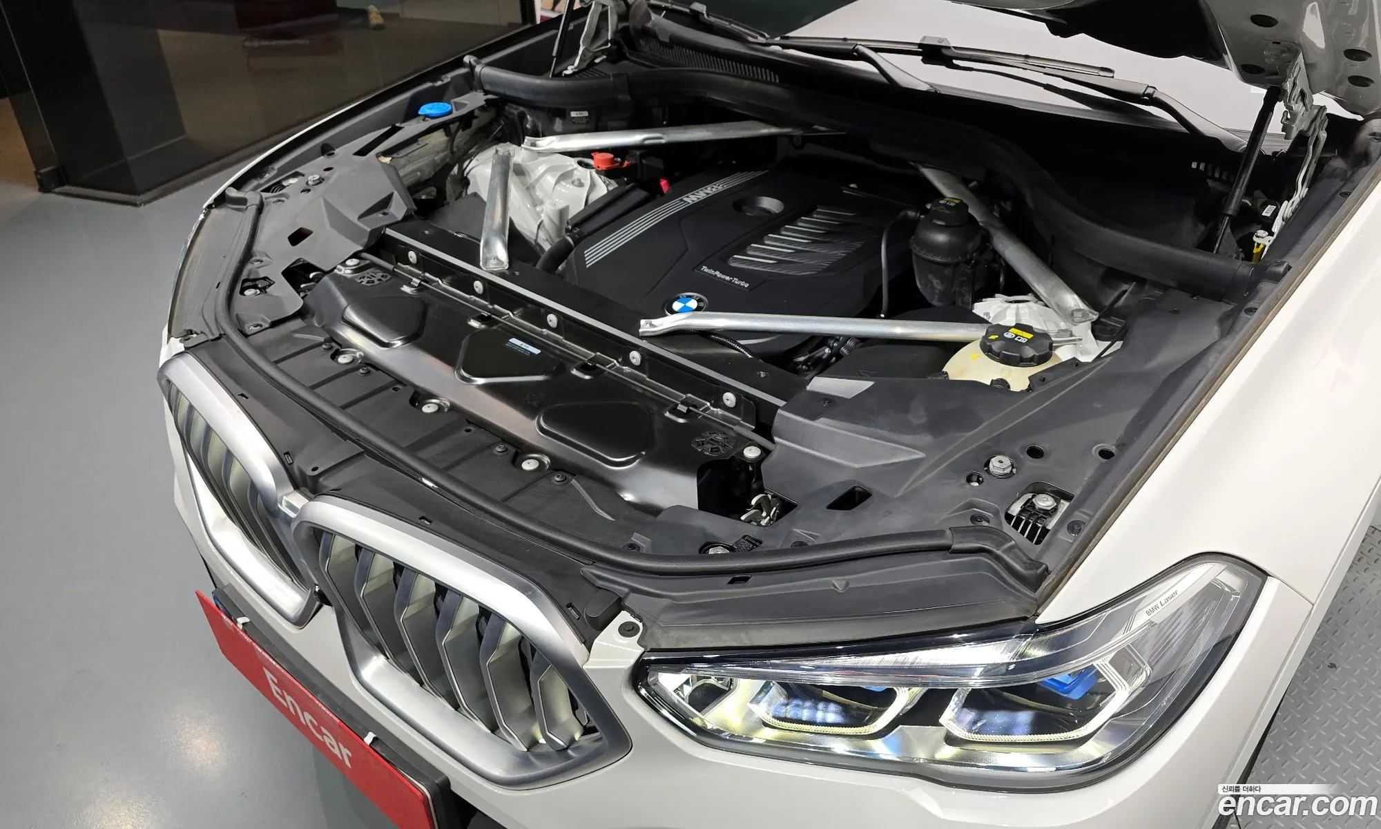BMW X6 2021 — 10
