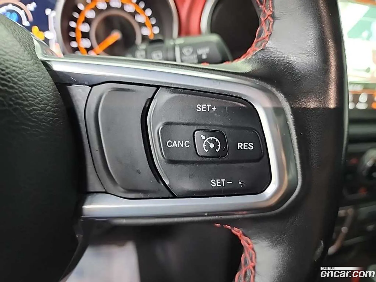 Jeep Wrangler 2023 — 10