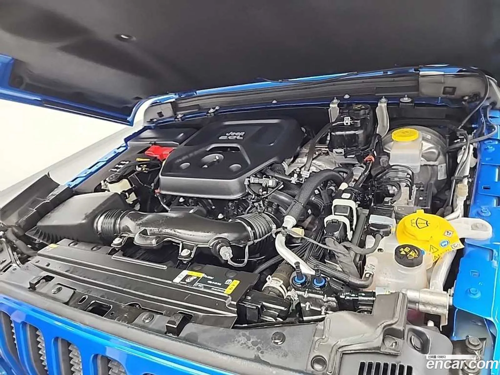 Jeep Wrangler 2023 — 16