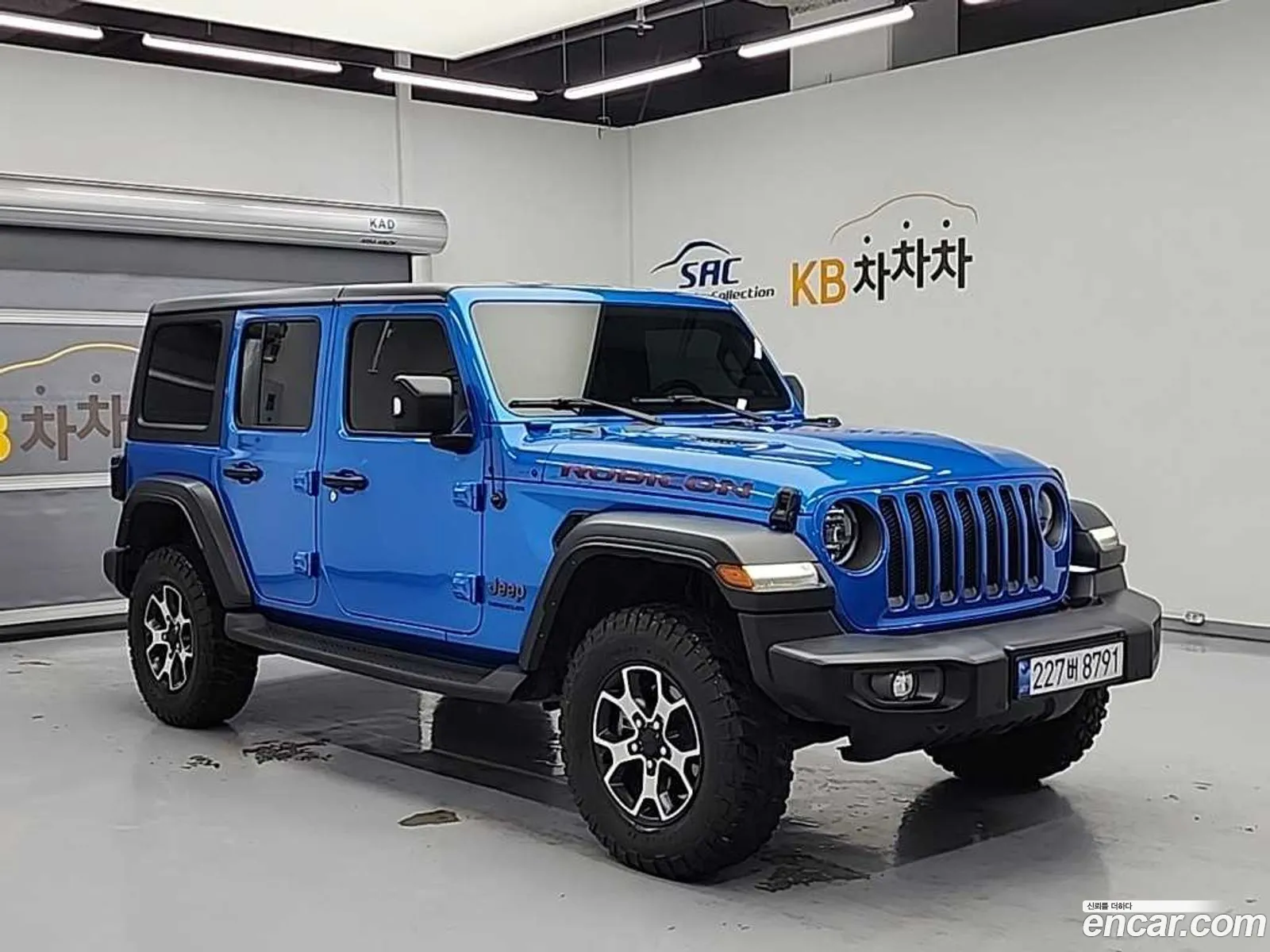 Jeep Wrangler 2023 — 18