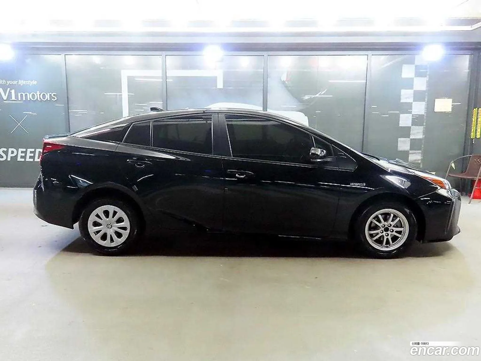 Toyota Prius 2022 — 17