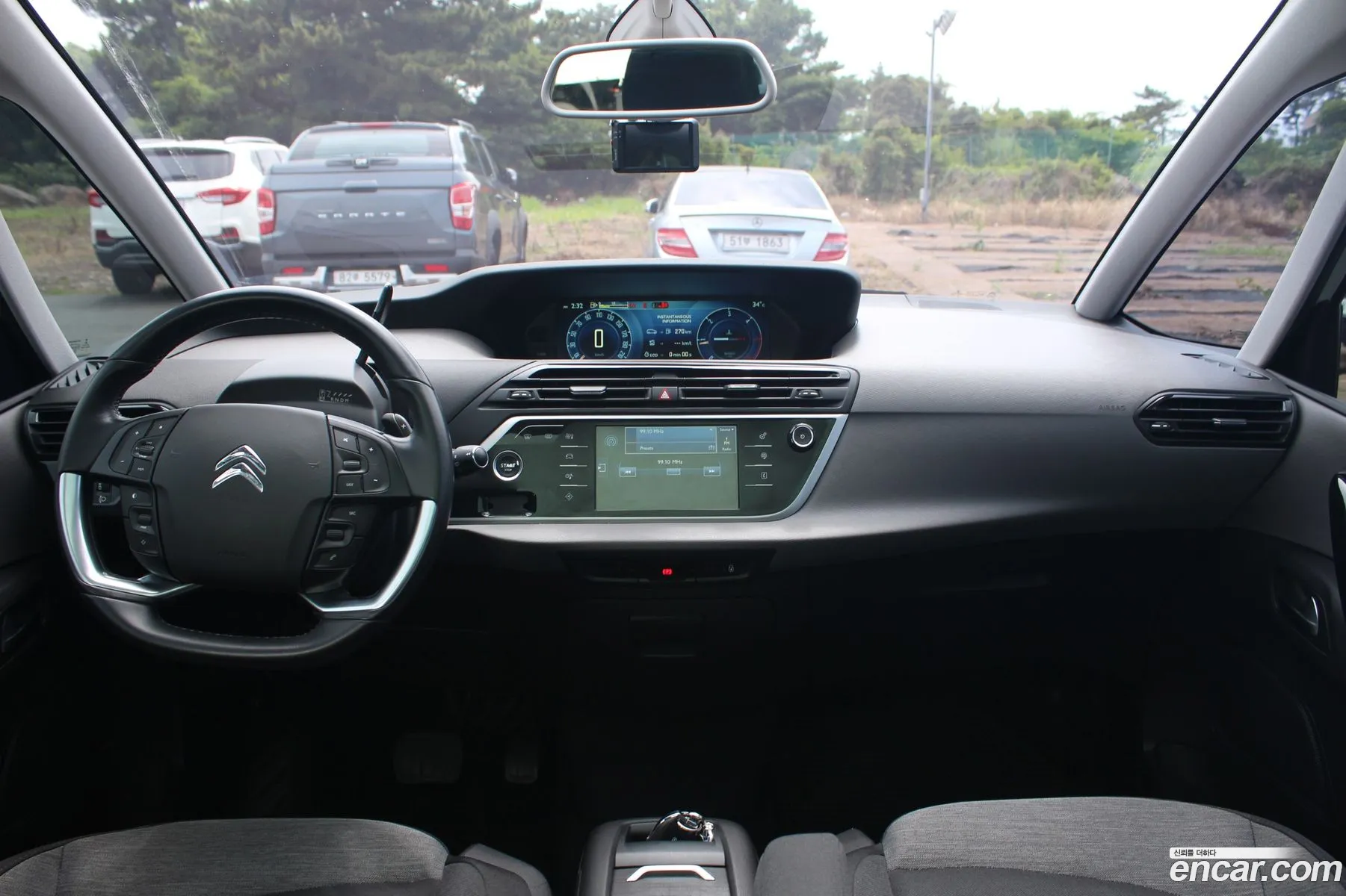 Citroen/DS Grand C4 Picasso 2017 — 10