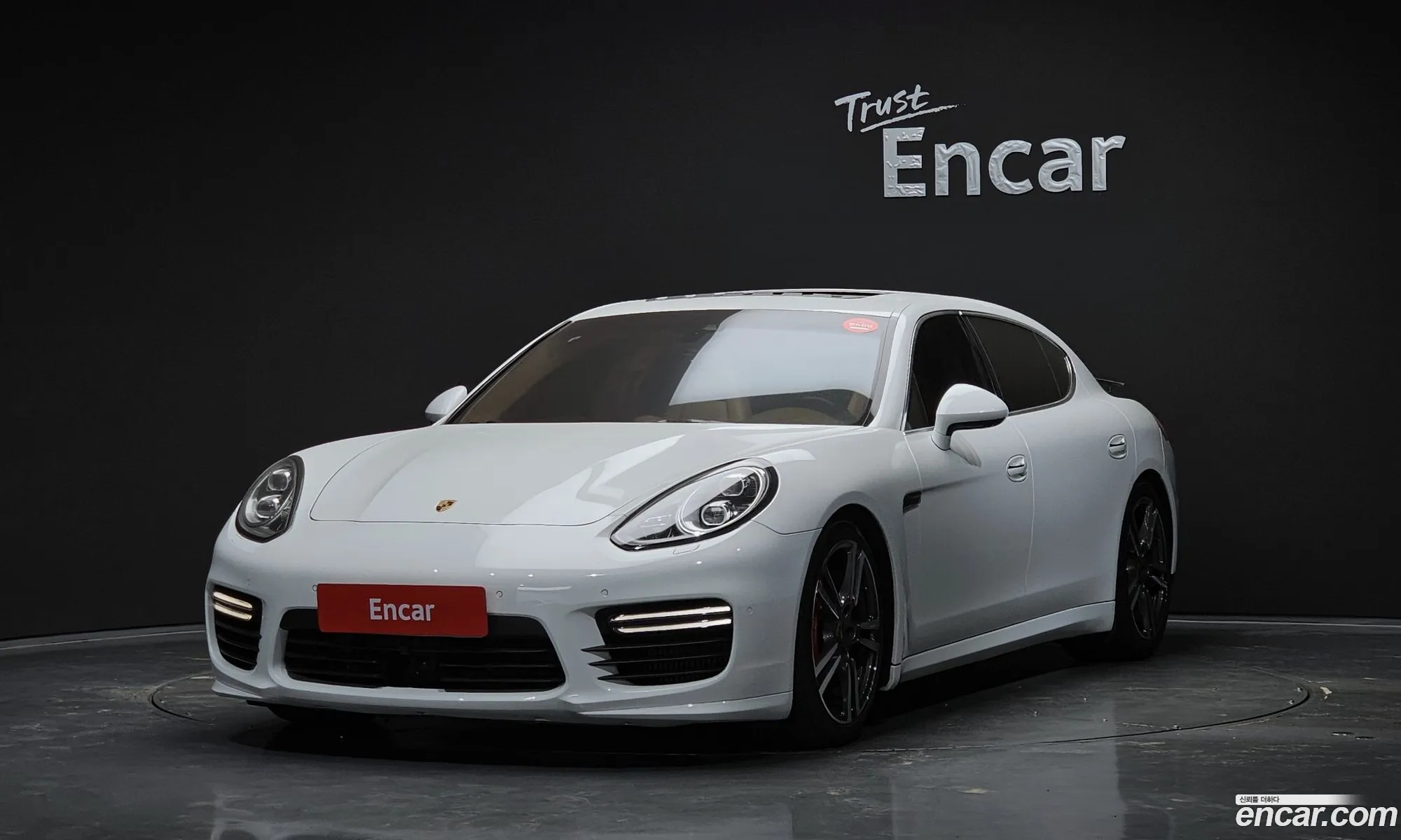 Porsche Panamera 2014 — 17