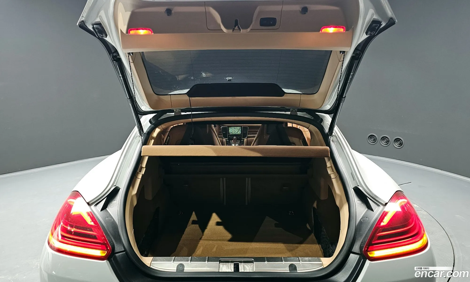 Porsche Panamera 2014 — 9