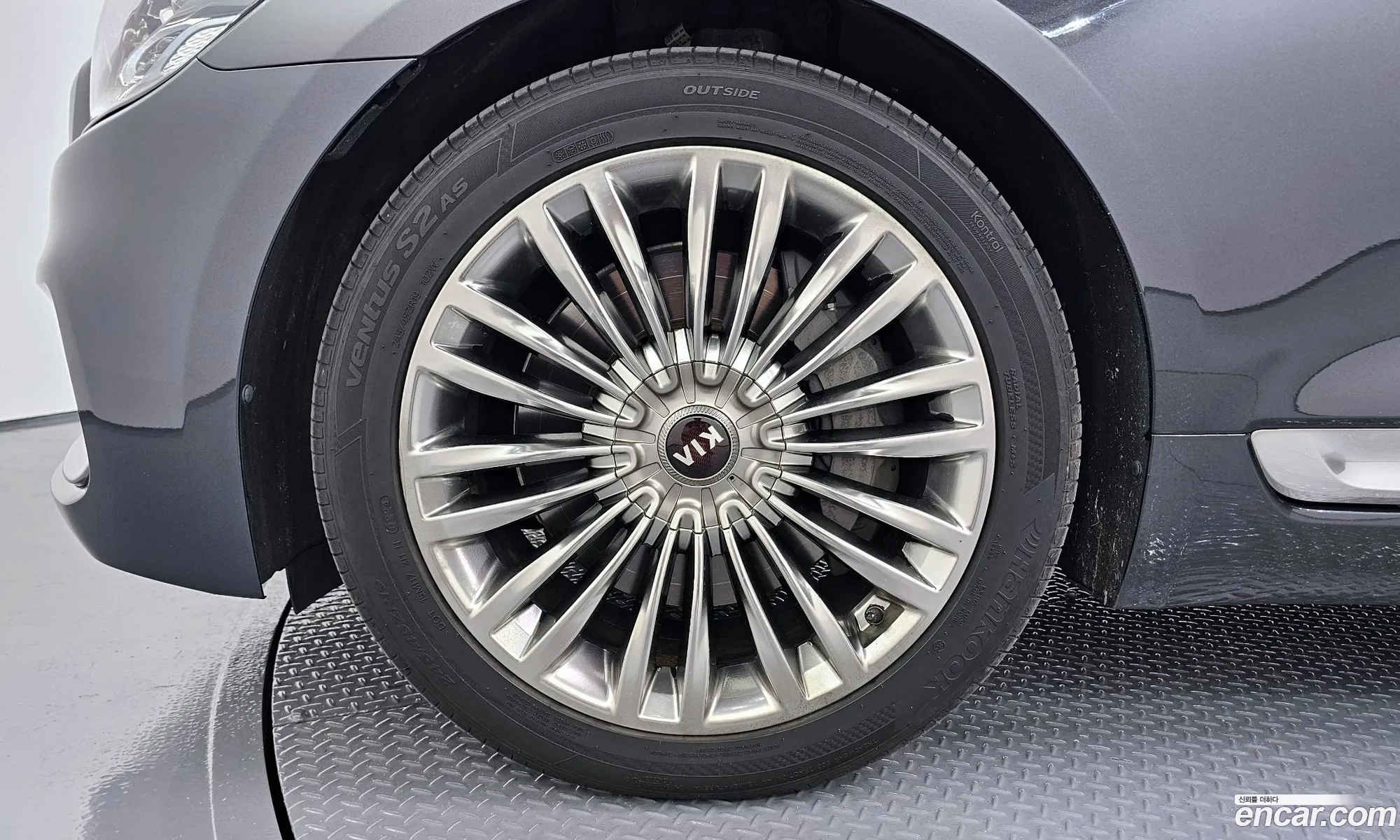 Kia The K9 2018 — 8