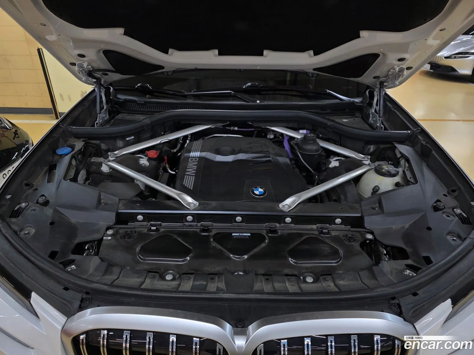 BMW X7 2023 — 9