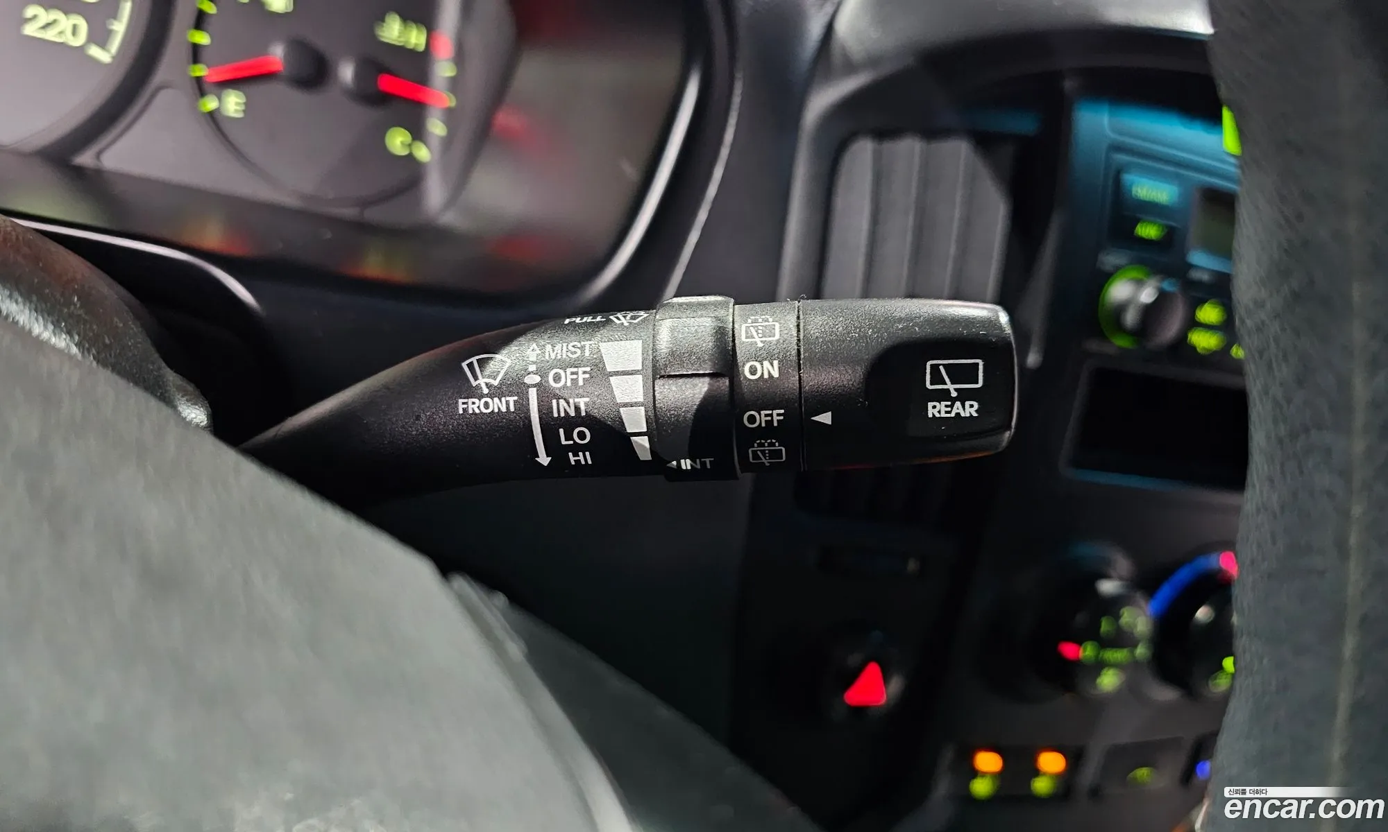 Hyundai Grand Starex 2011 — 20