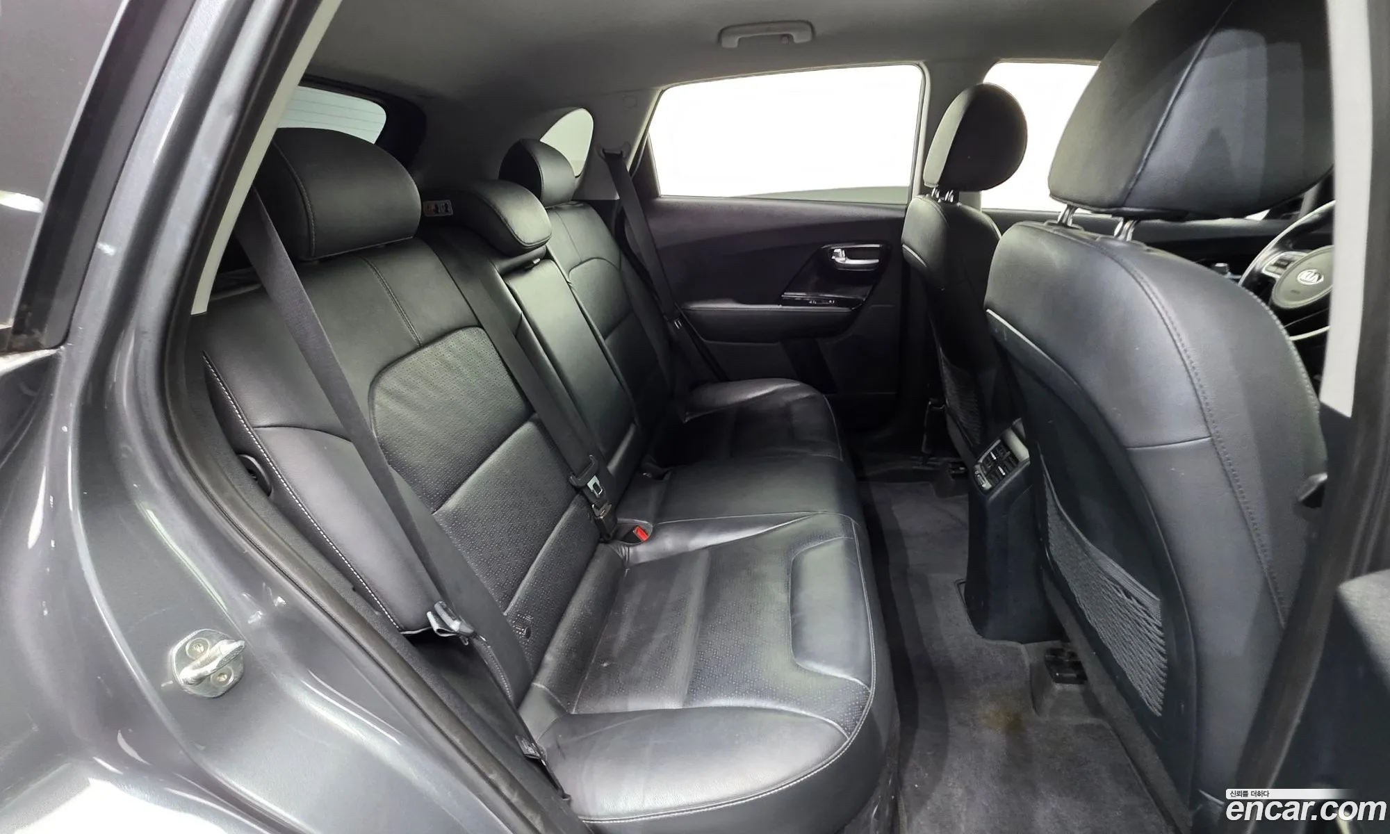 Kia Niro 2017 — 20