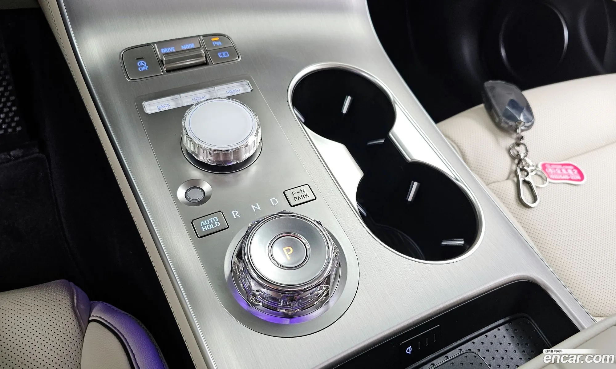 Genesis GV70 2024 — 17