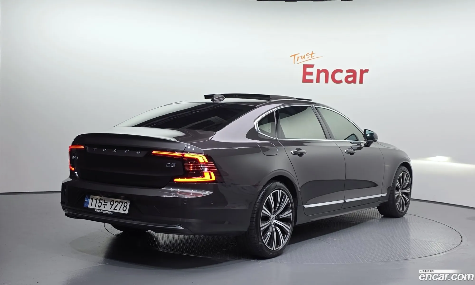 Volvo S90 2022 LVYPTL12DNP271834 — 12