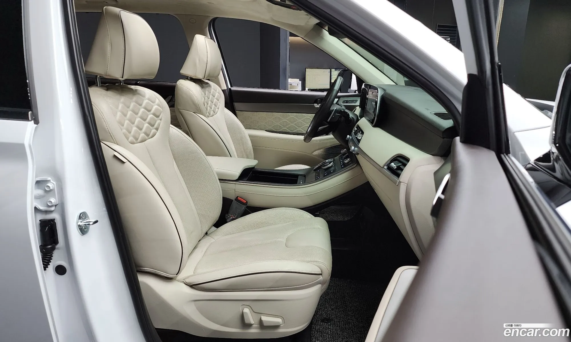 Hyundai Palisade 2022 KMHR581ABNU437145 — 16