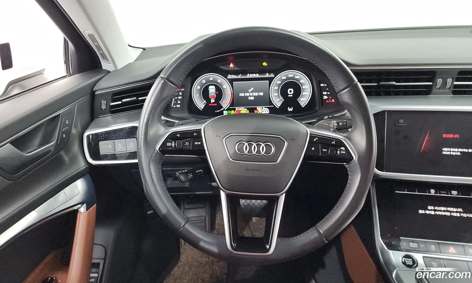 Audi A6 2021 WAUZZZF23MN031971 — 3