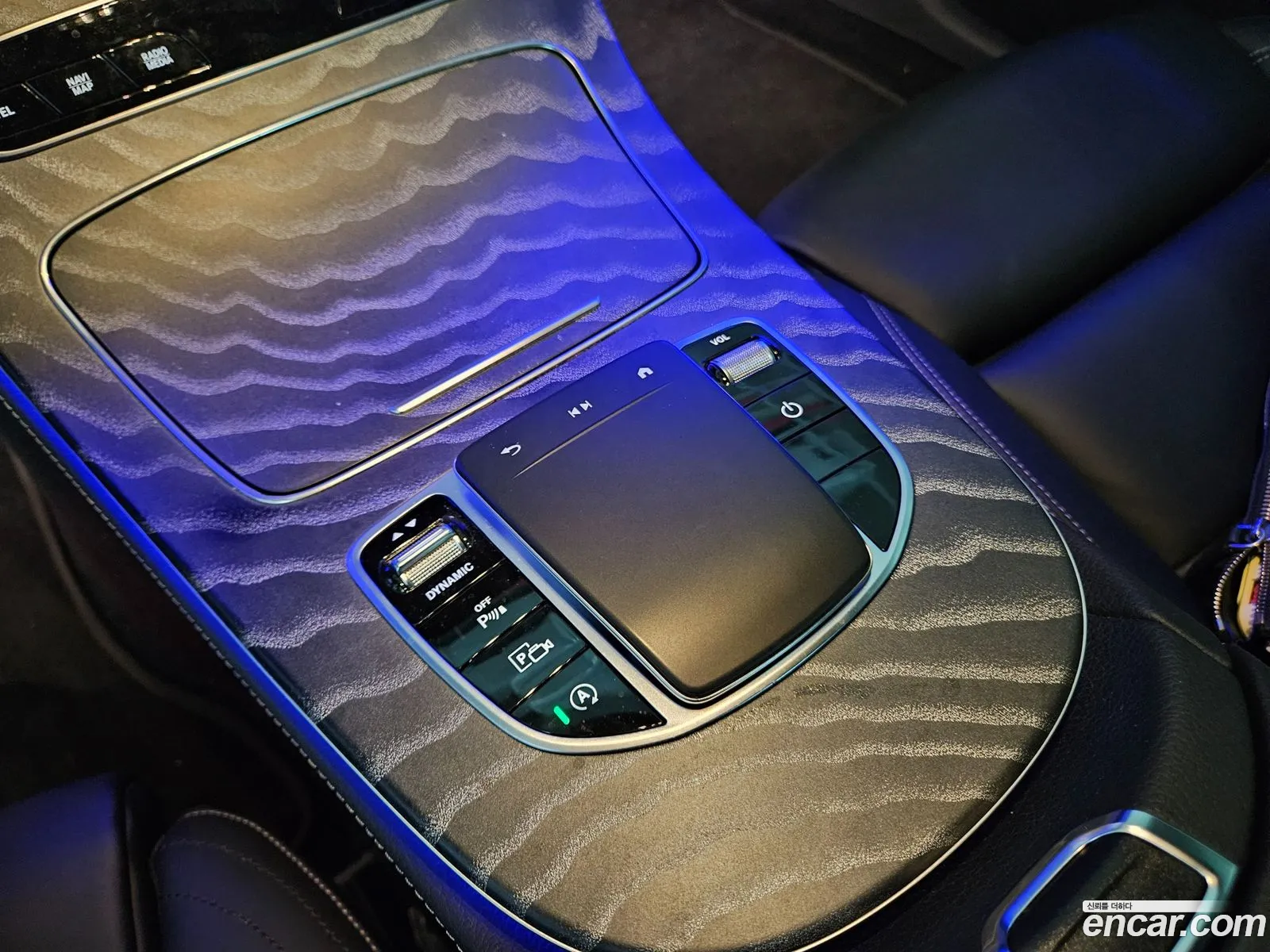 Mercedes-Benz E-Class W213 2020 — 14