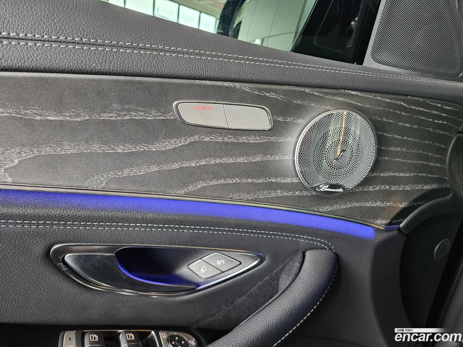 Mercedes-Benz E-Class W213 2020 — 15