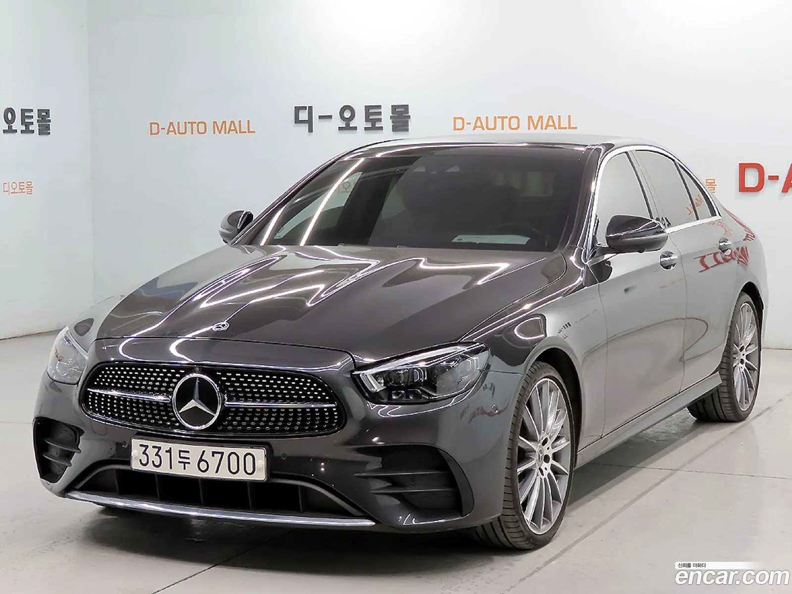 Mercedes-Benz E-Class W213 2020 — 17