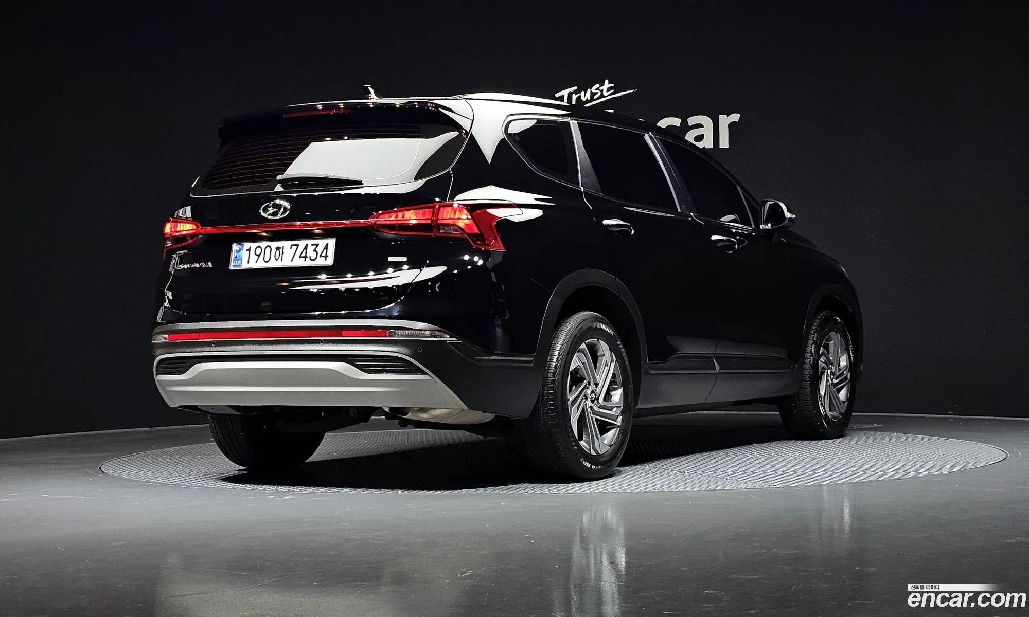 Hyundai Santa Fe 2023 — 18
