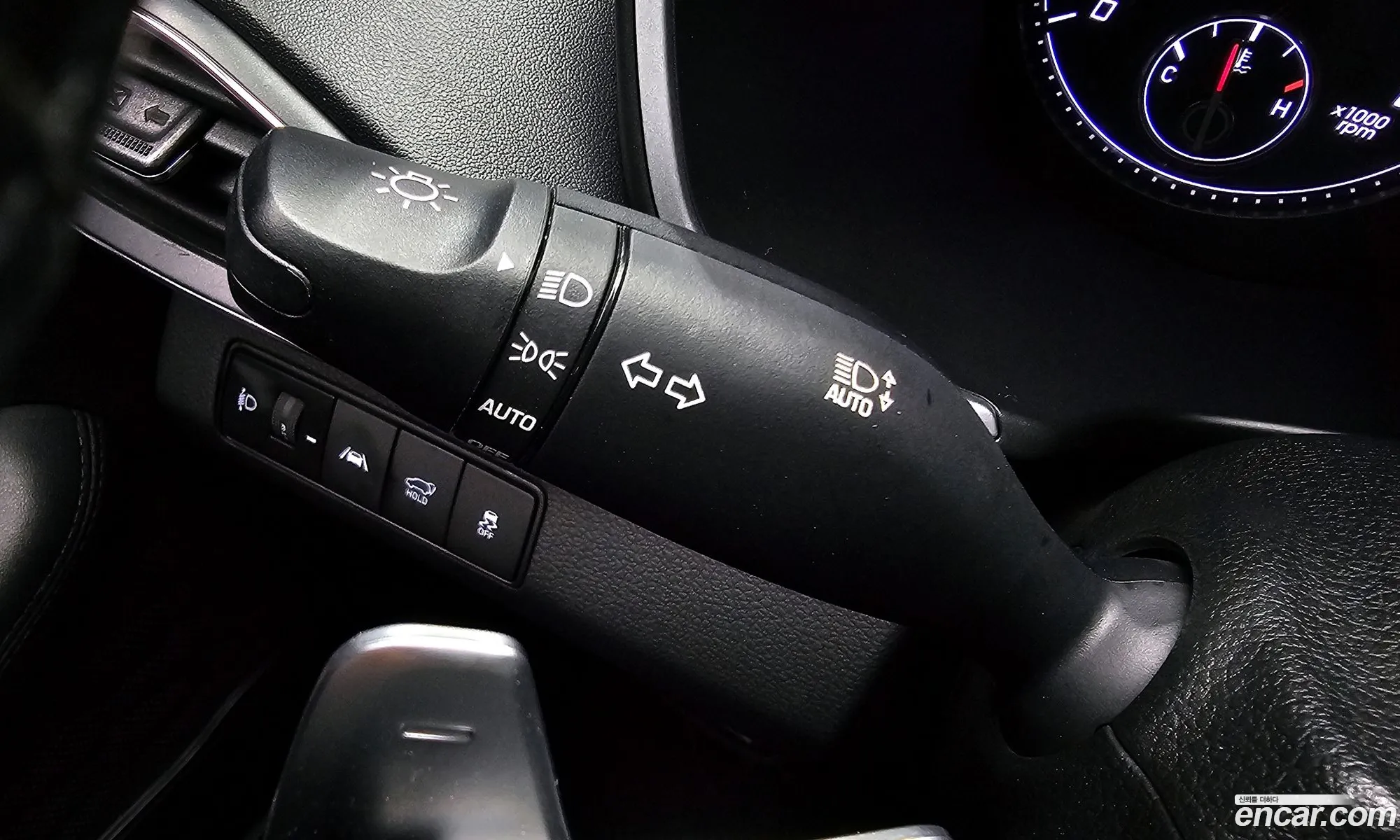 Hyundai Santa Fe 2023 — 17
