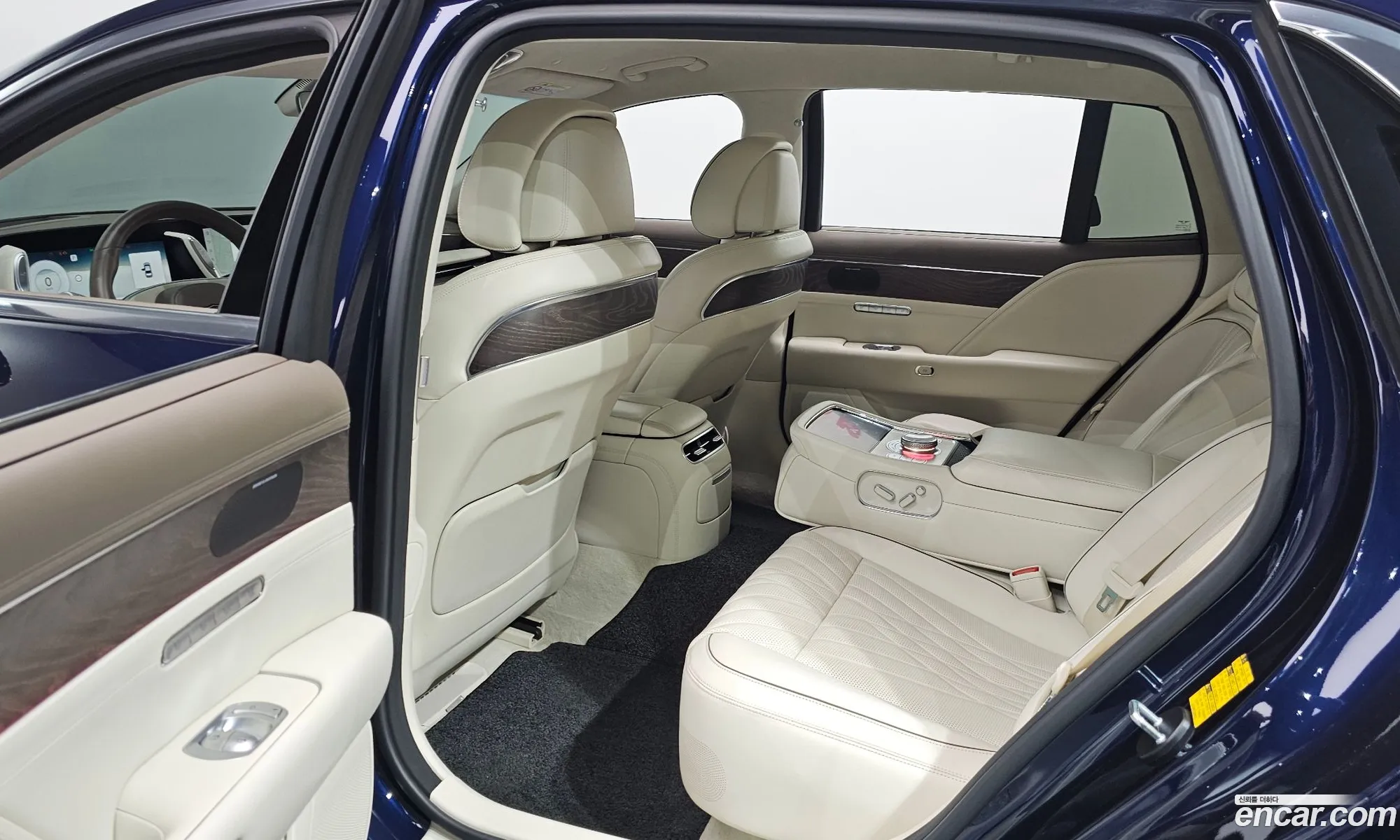Genesis G90 2022 — 9