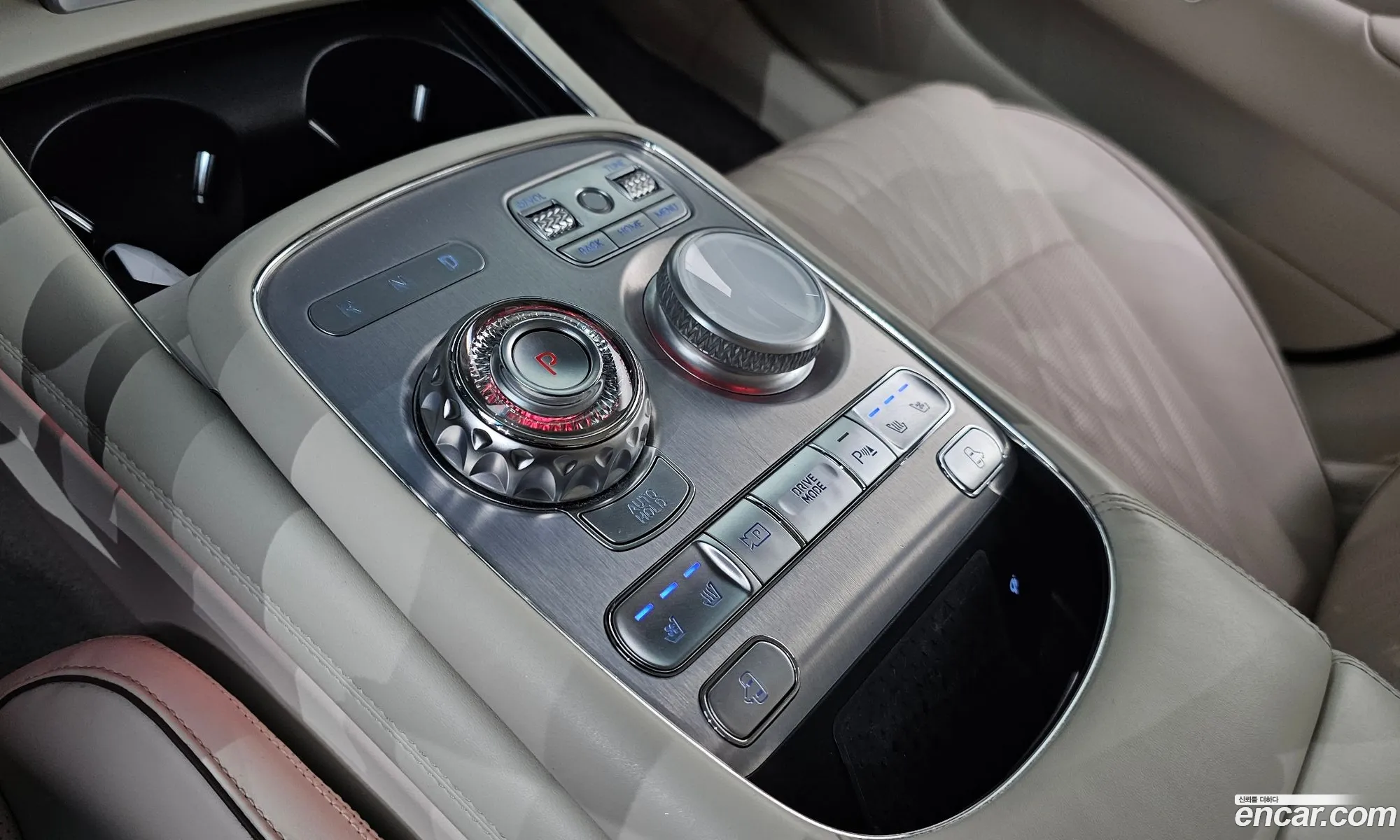 Genesis G90 2022 — 14