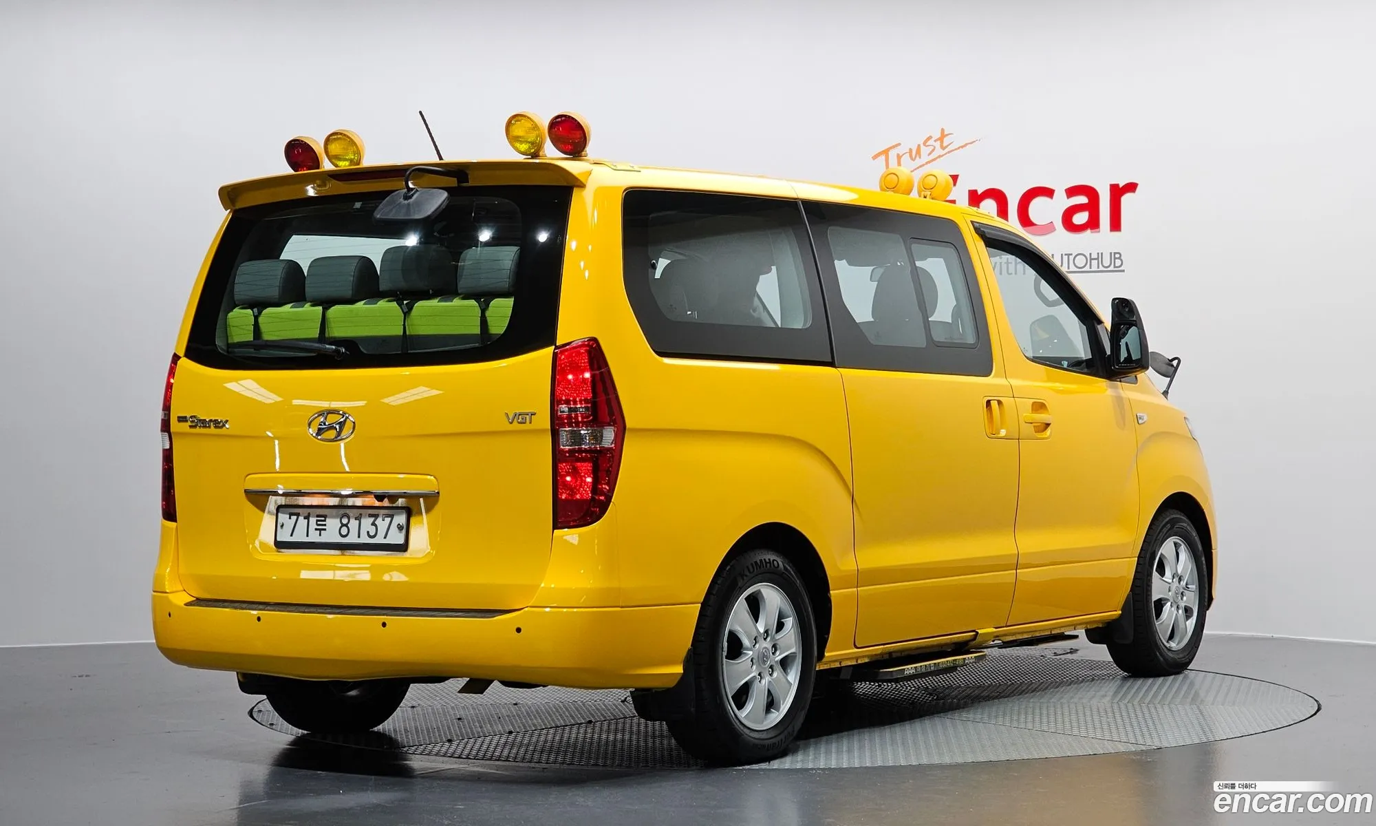Hyundai Grand Starex 2018 — 12
