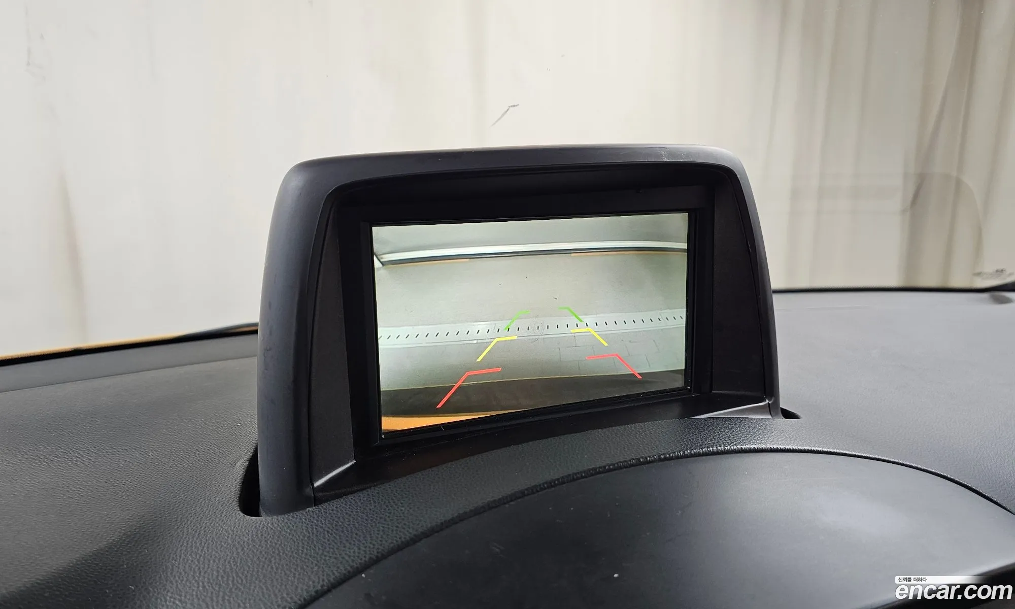 Hyundai Grand Starex 2018 — 16