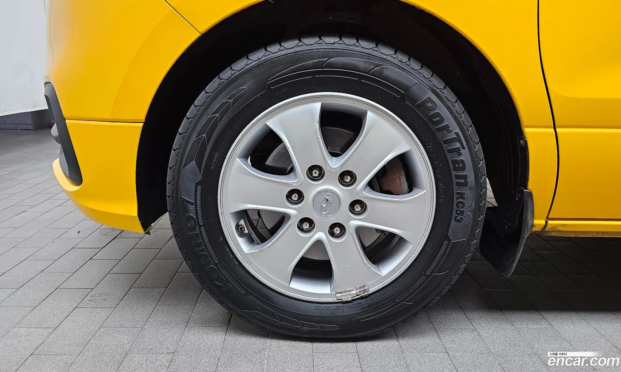 Hyundai Grand Starex 2018 — 20