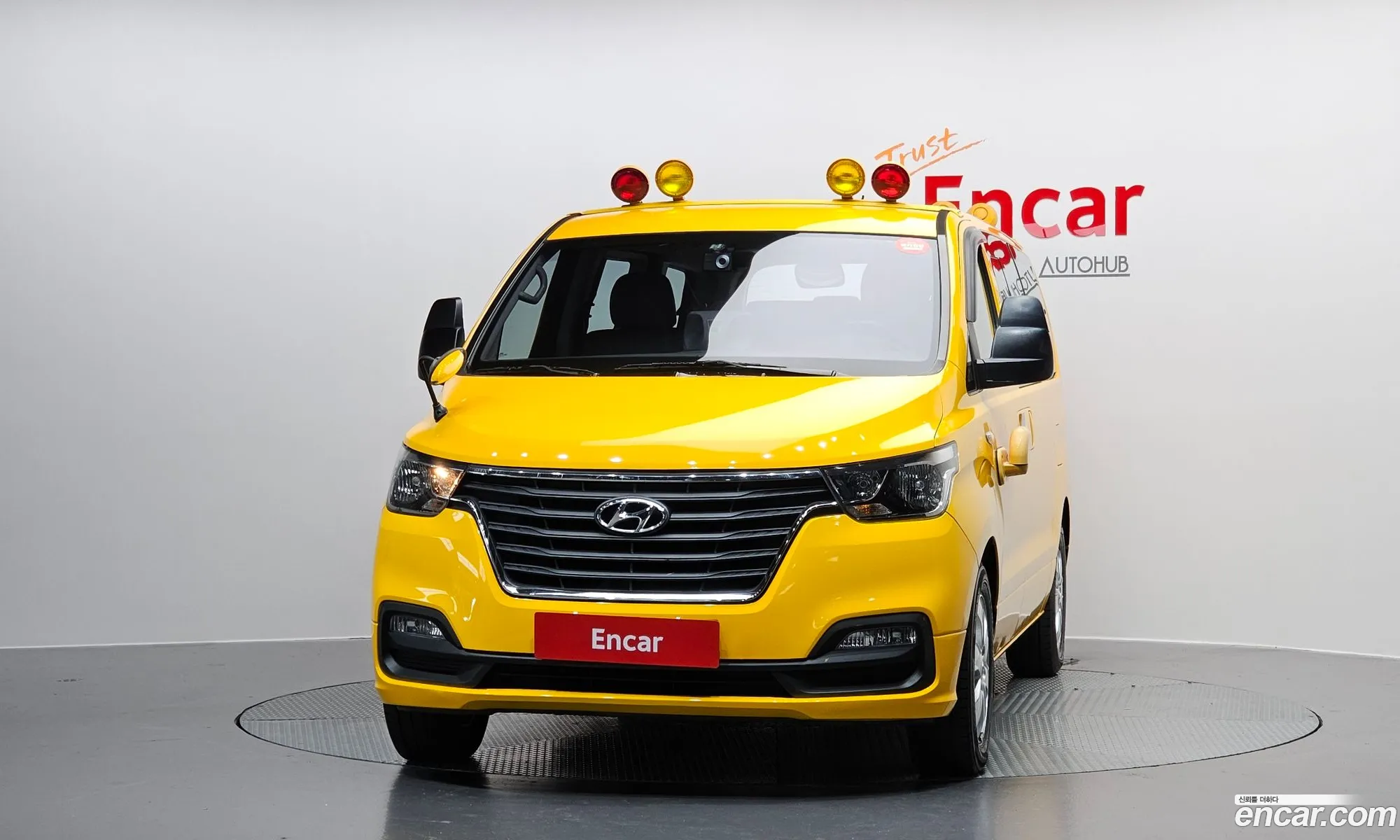 Hyundai Grand Starex 2018 — 19