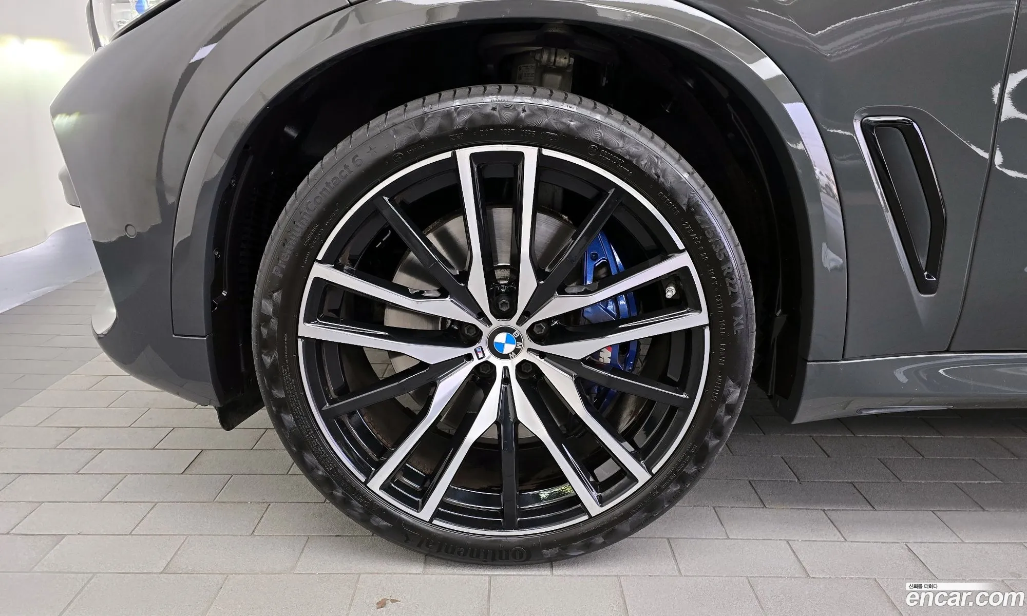 BMW X5 2023 WBATH4109P9R24953 — 8