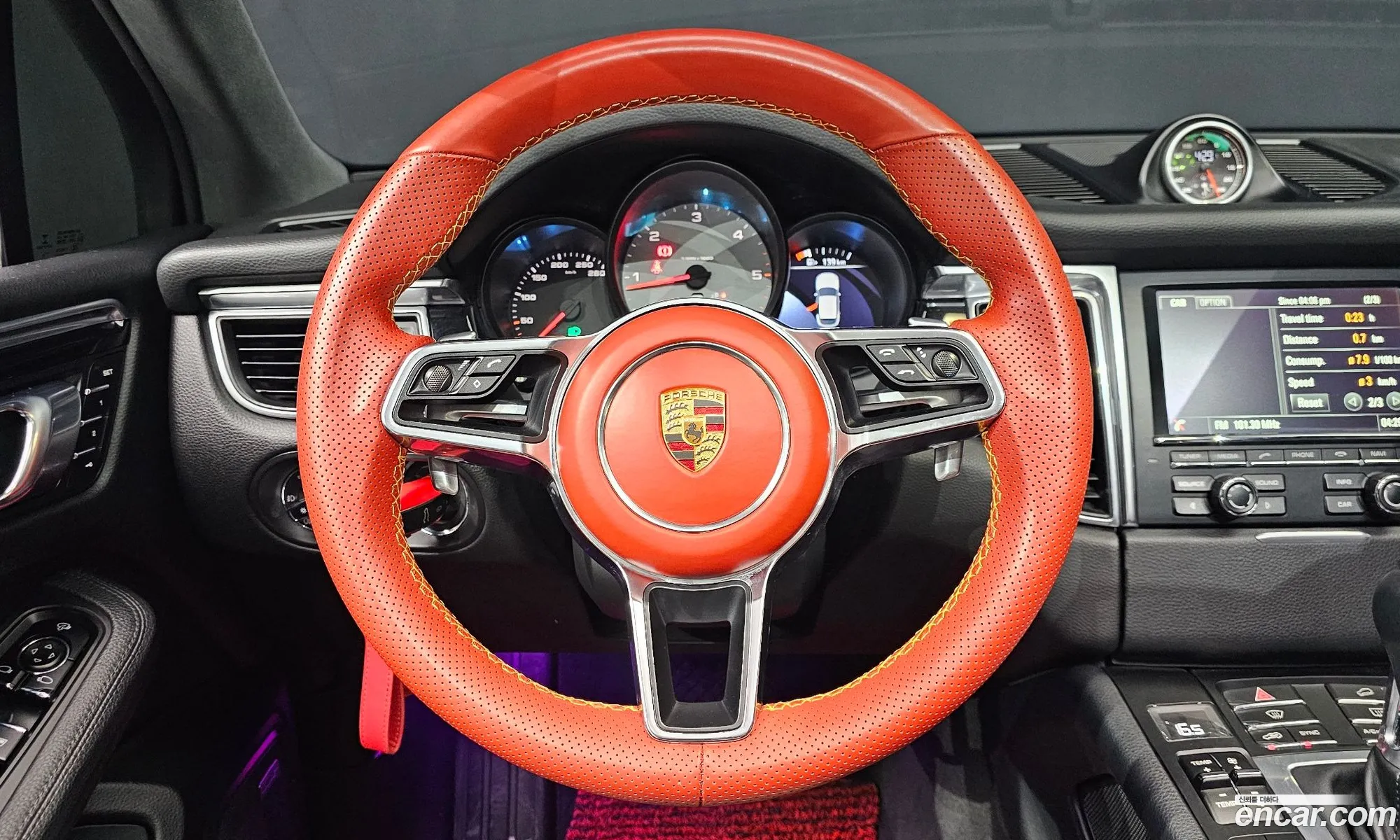 Porsche Macan 2015 WP1AD2956FLB38067 — 19