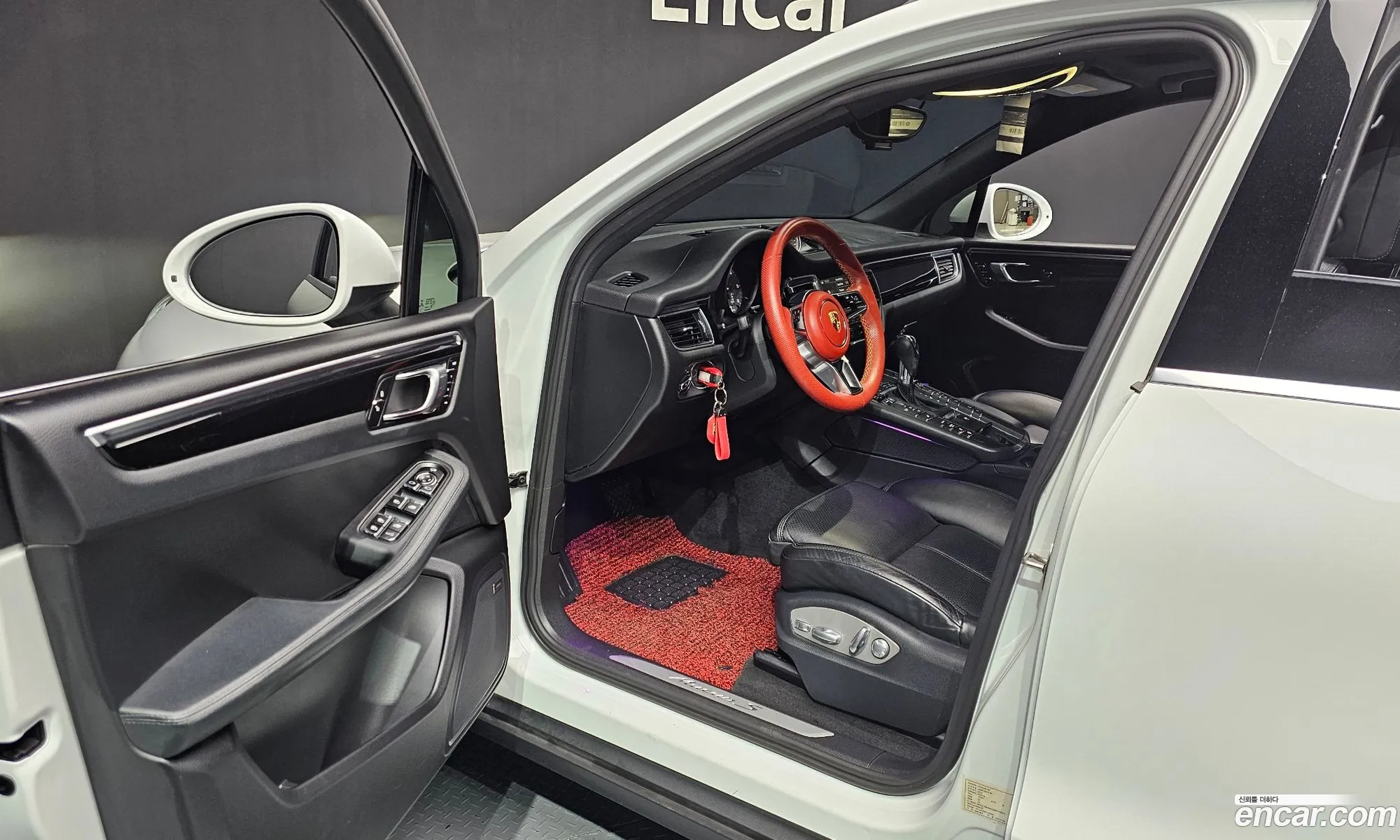 Porsche Macan 2015 WP1AD2956FLB38067 — 15