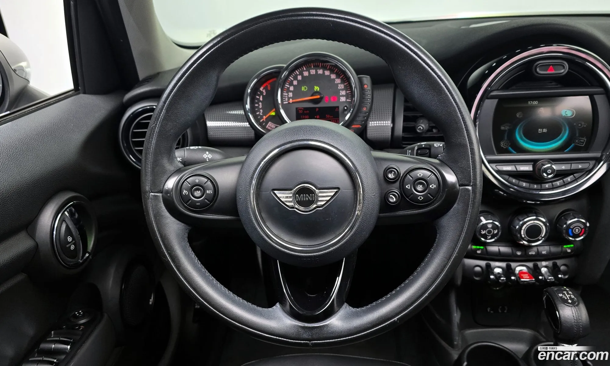 Mini Cooper D 2015 — 18