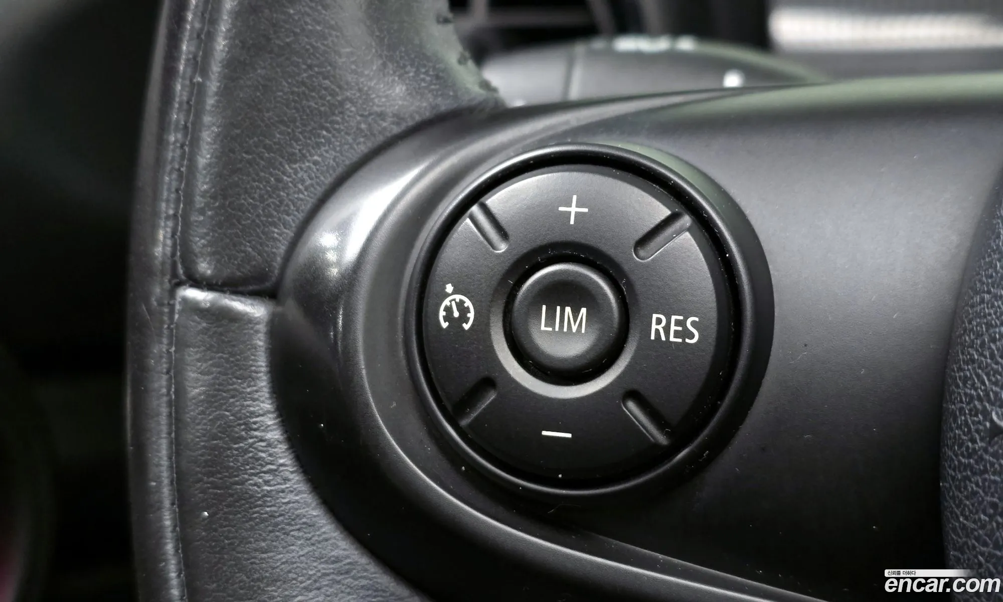 Mini Cooper D 2015 — 9