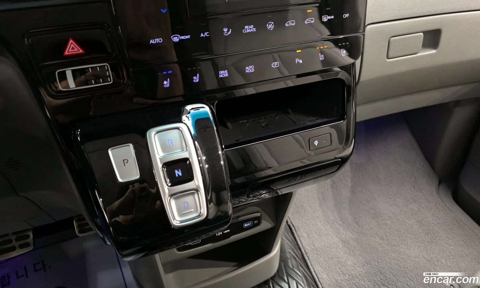 Hyundai Staria 2022 — 8