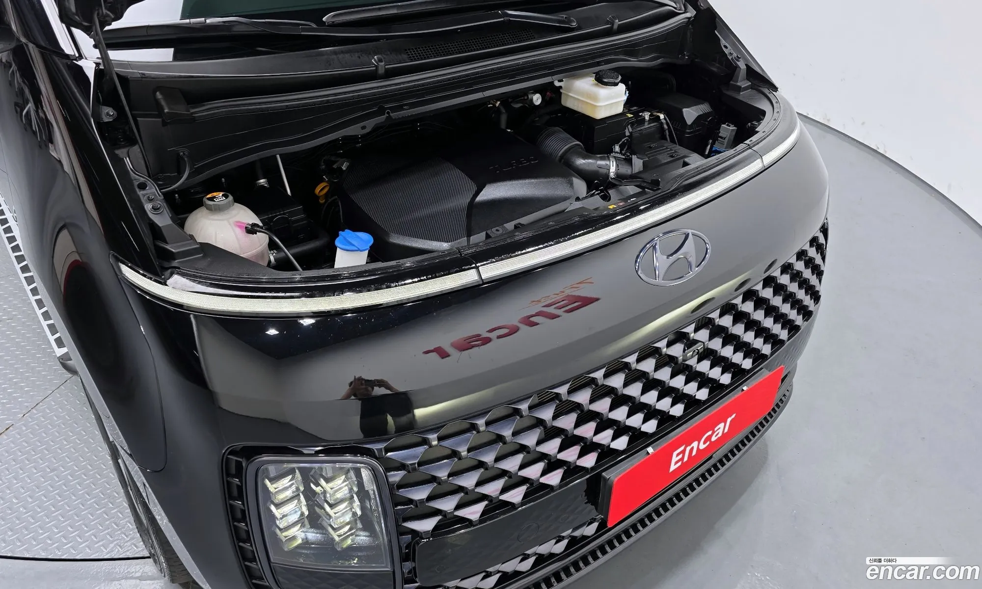 Hyundai Staria 2022 — 12