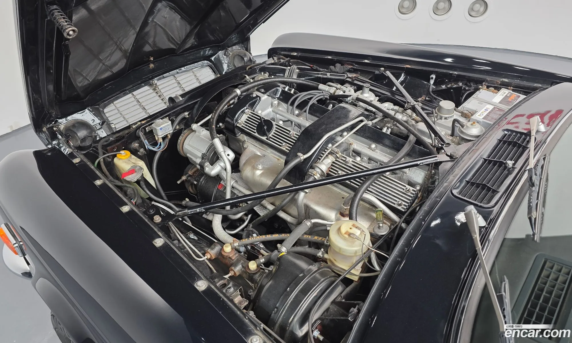 Jaguar XJ6 2004 KL90A3AFG4KZ00001 — 7