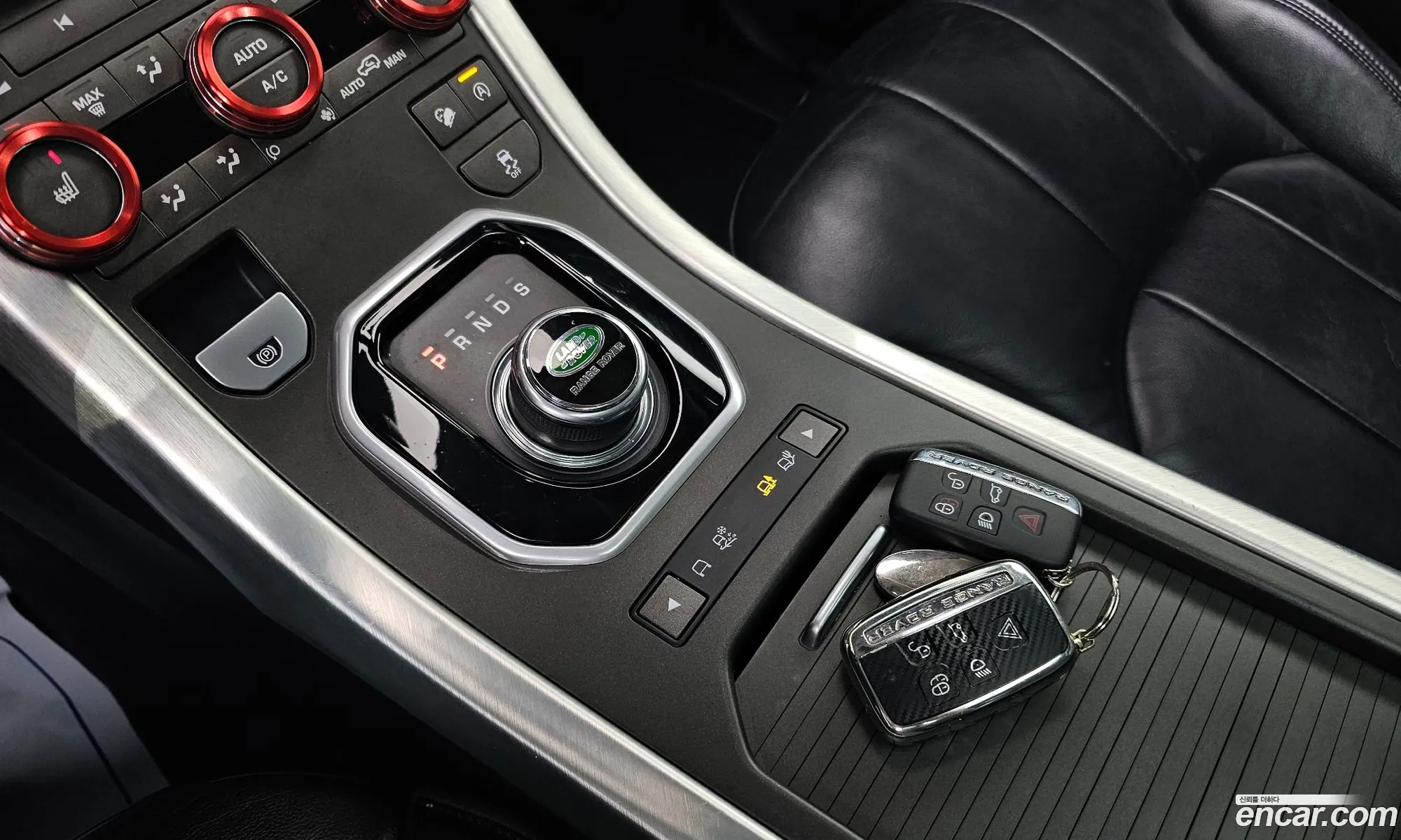 Land Rover Range Rover Evoque 2017 SALVA2BN9HH243027 — 17