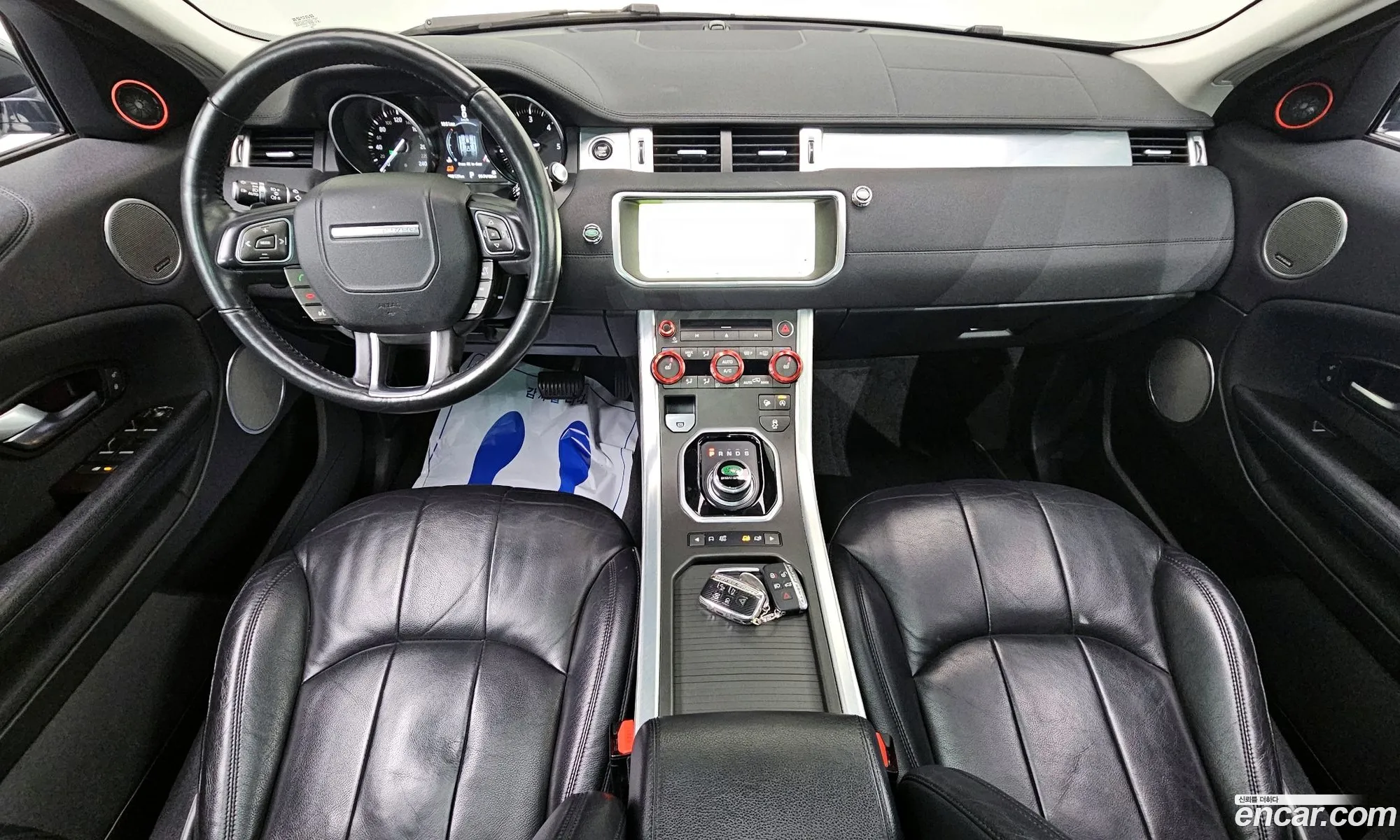 Land Rover Range Rover Evoque 2017 SALVA2BN9HH243027 — 4