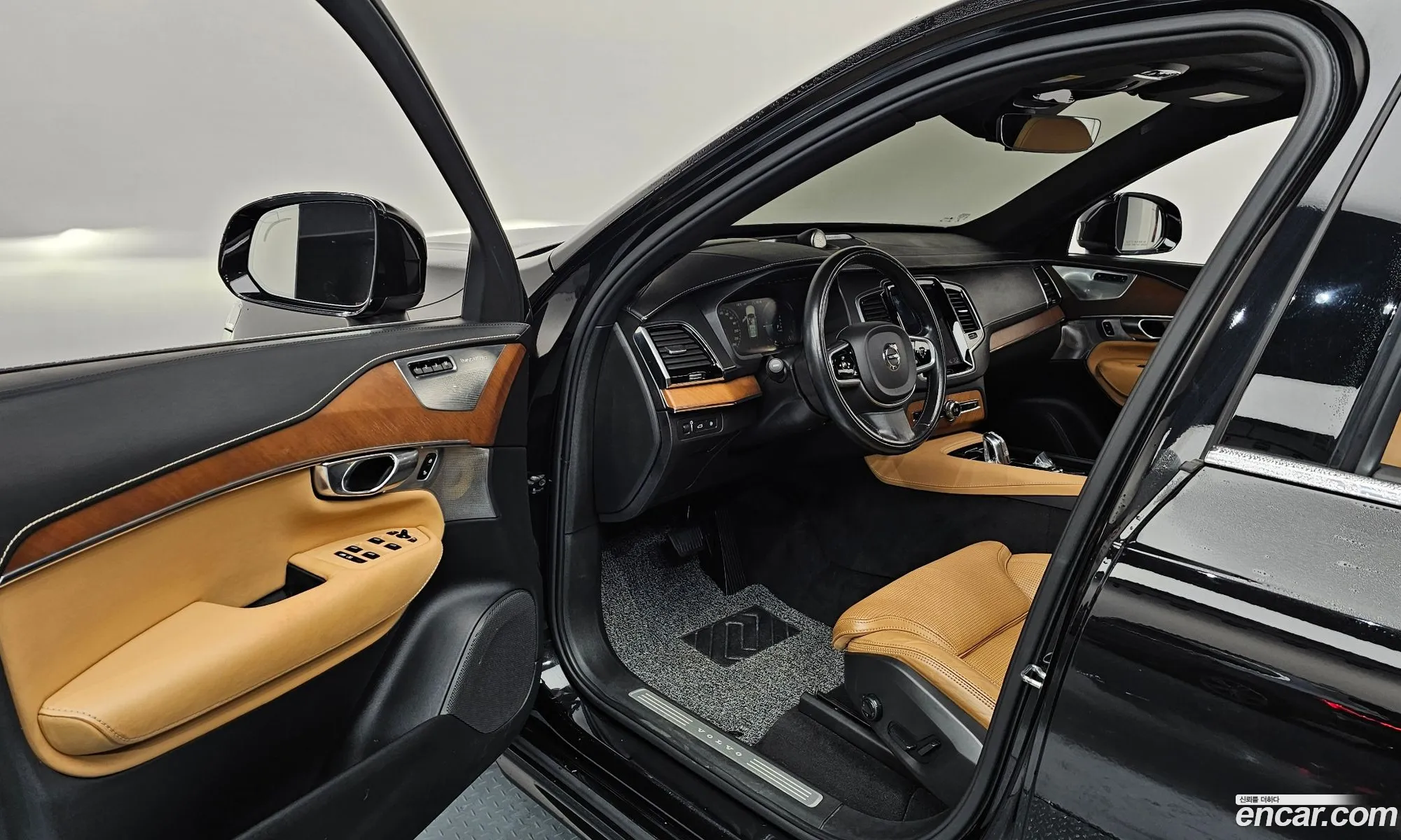 Volvo XC90 2017 — 6