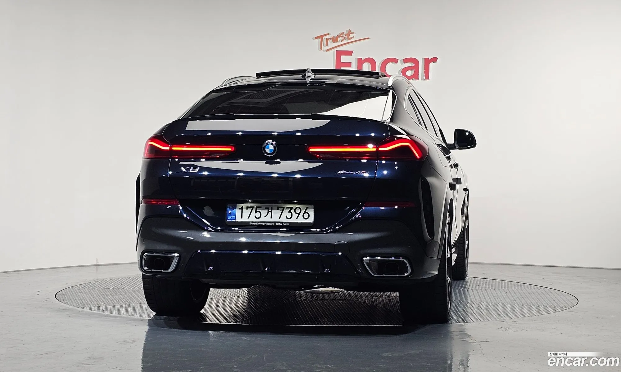 BMW X6 2023 — 12