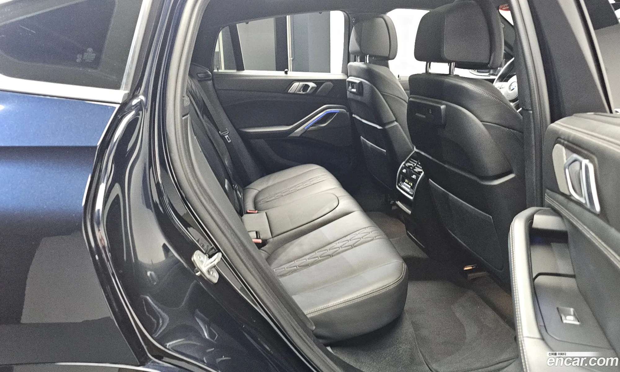 BMW X6 2023 — 10