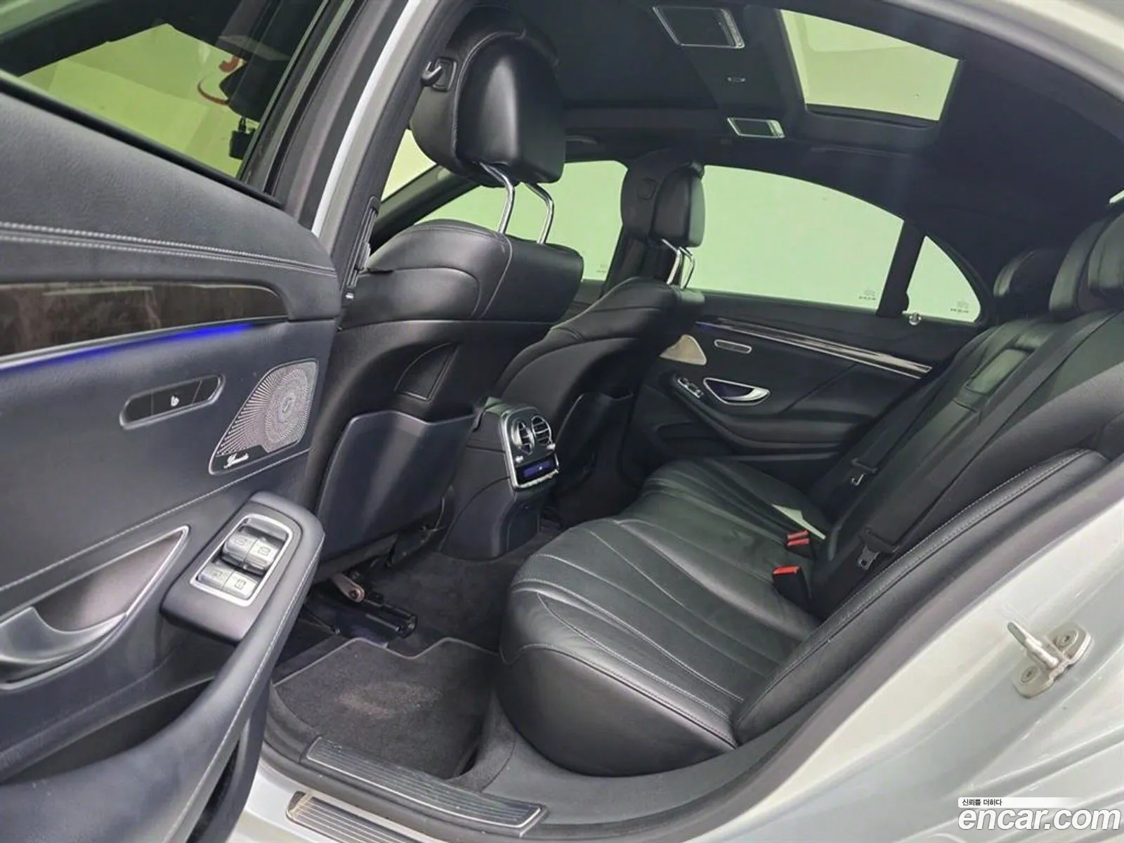Mercedes-Benz S-Class W222 2016 — 17