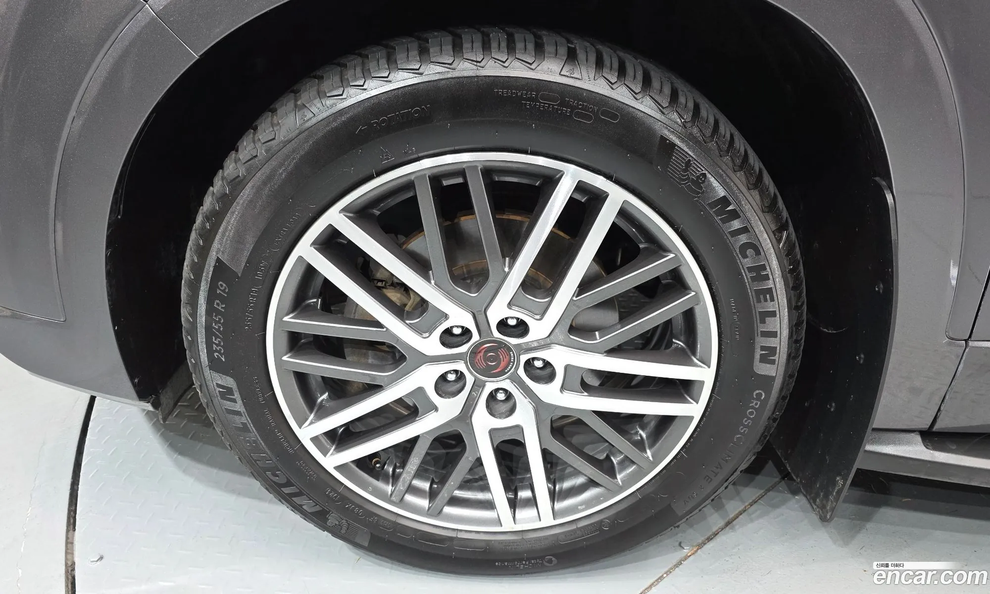Hyundai Santa Fe TM 2018 KMHS581ADKU090502 — 16