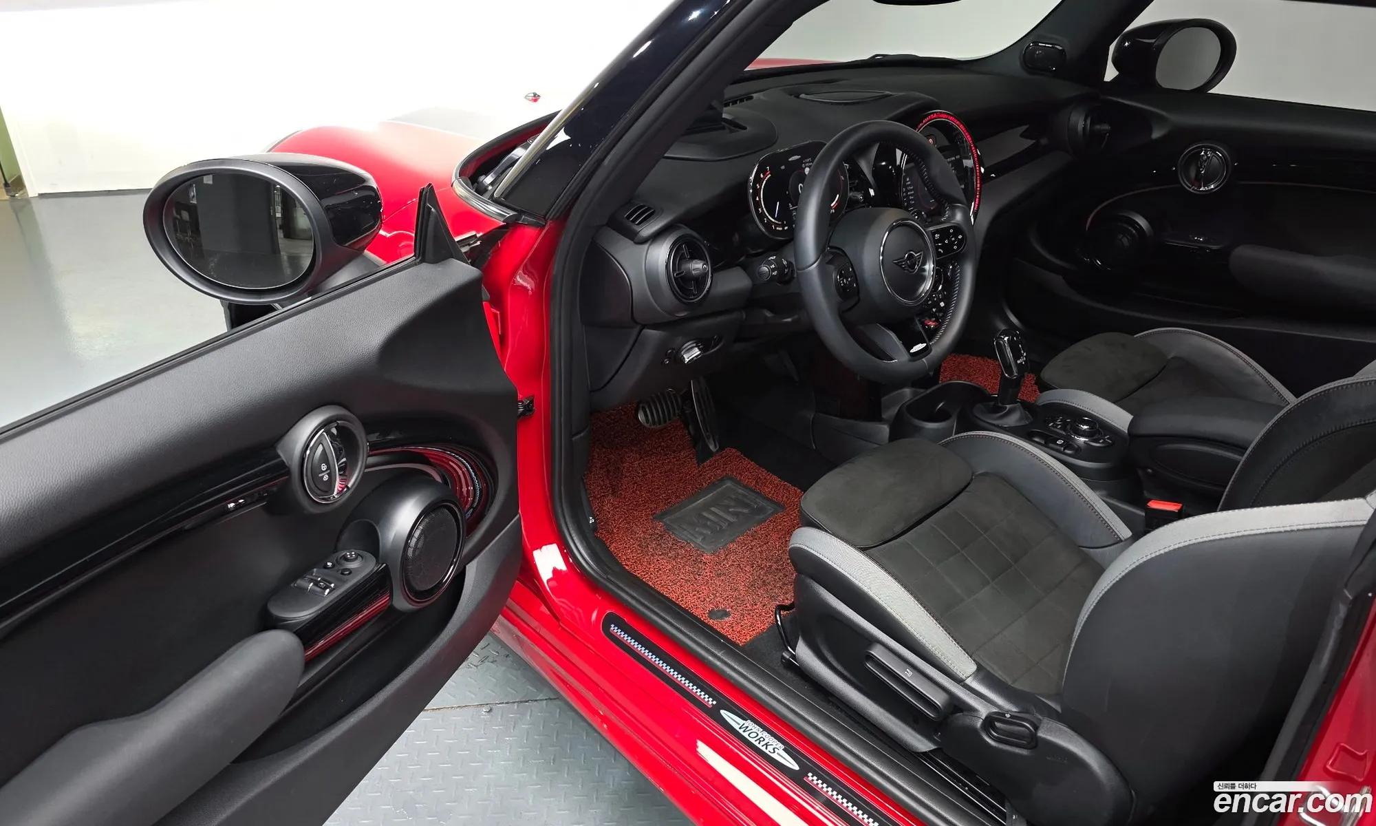 Mini Cooper S 2023 WMW81DH09P2T54770 — 6