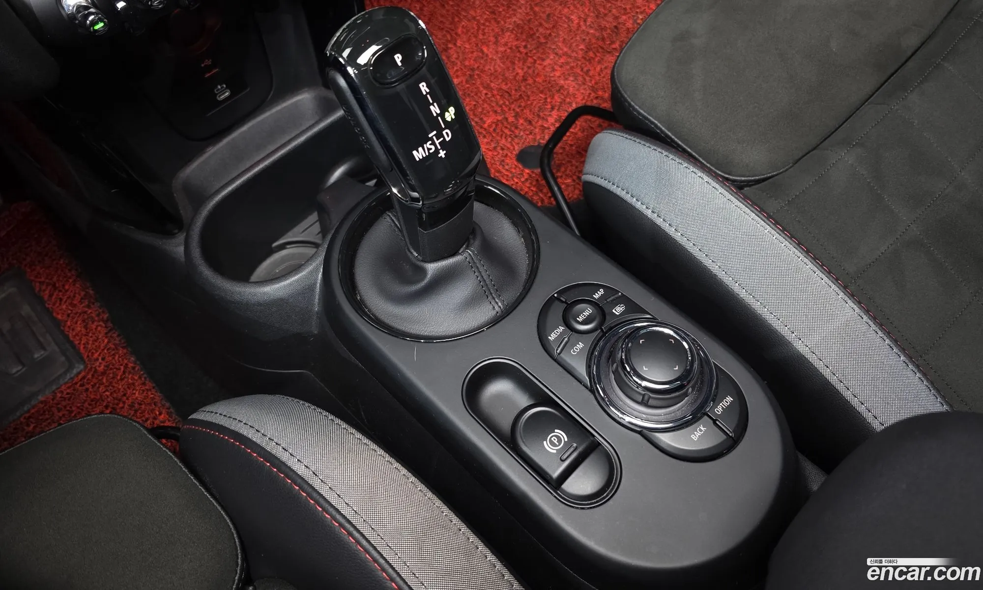 Mini Cooper S 2023 WMW81DH09P2T54770 — 14